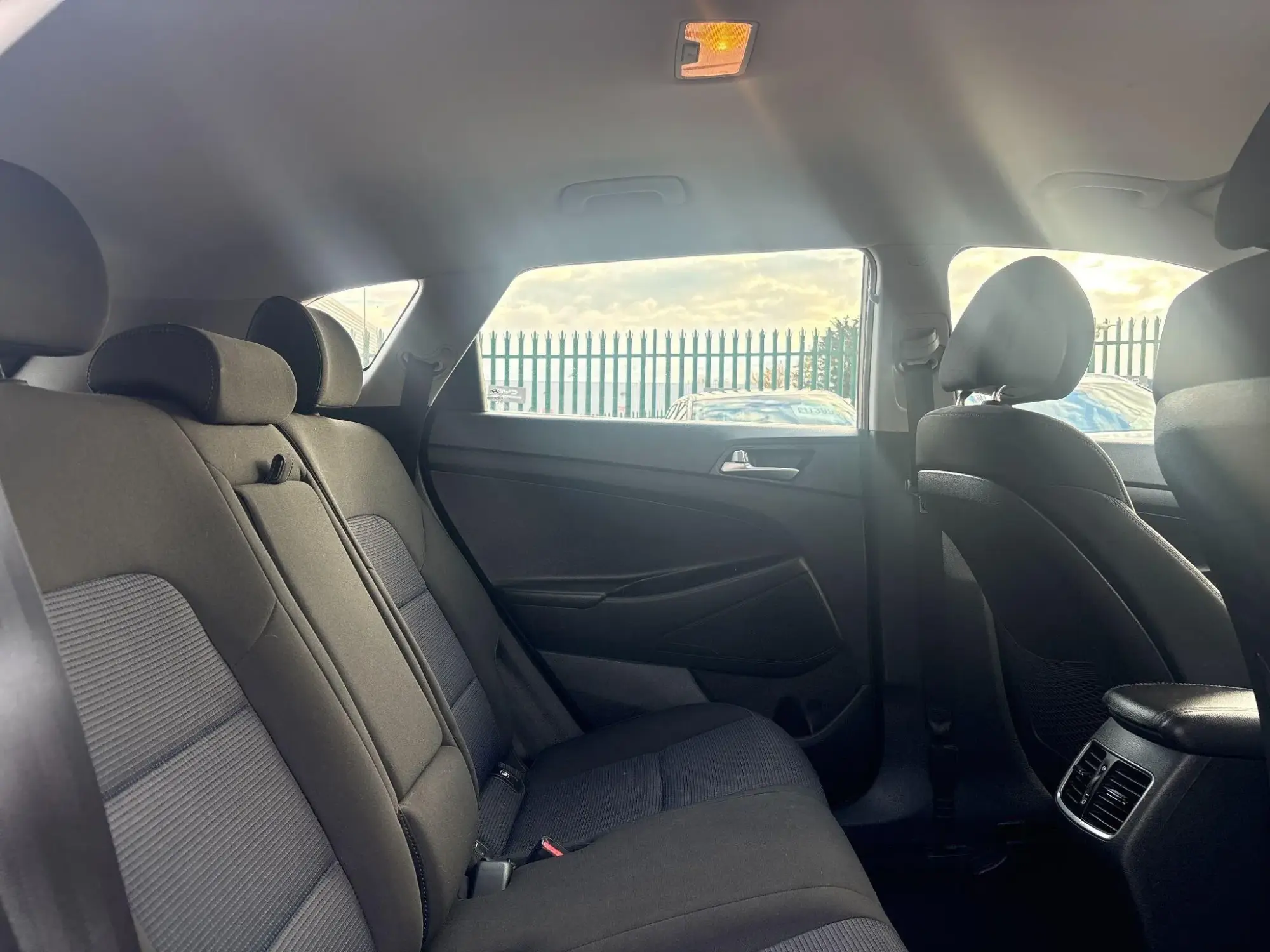 Hyundai TUCSON Image 13