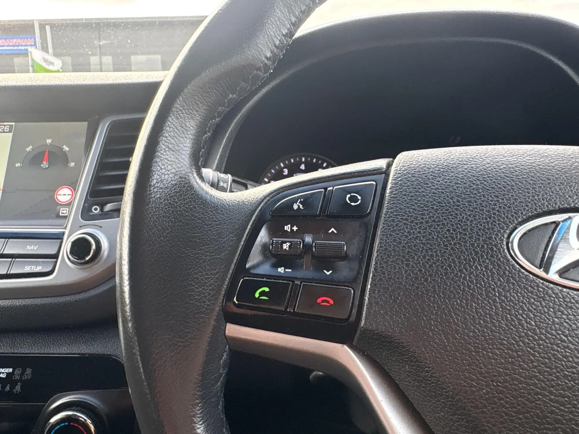 Hyundai TUCSON Image 16