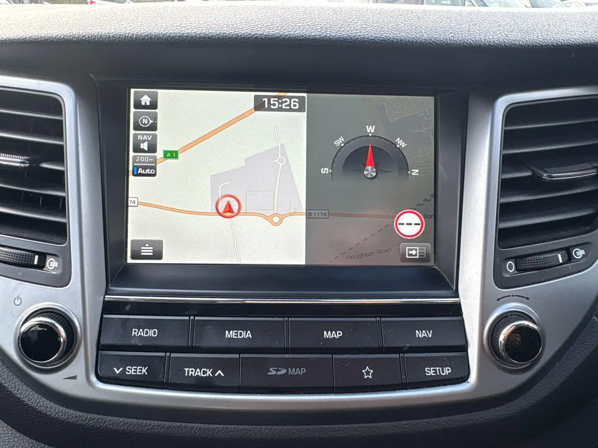 Hyundai TUCSON Image 22
