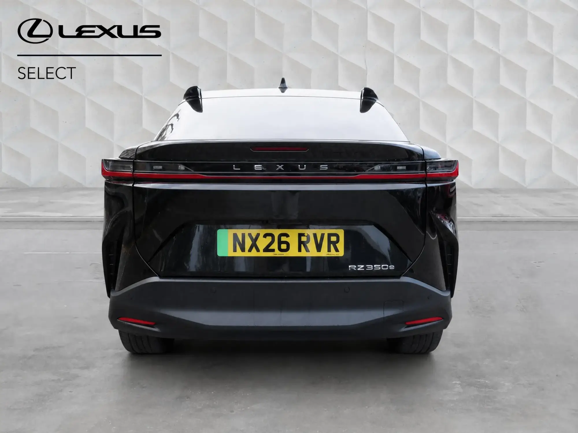 Lexus RZ Image 4