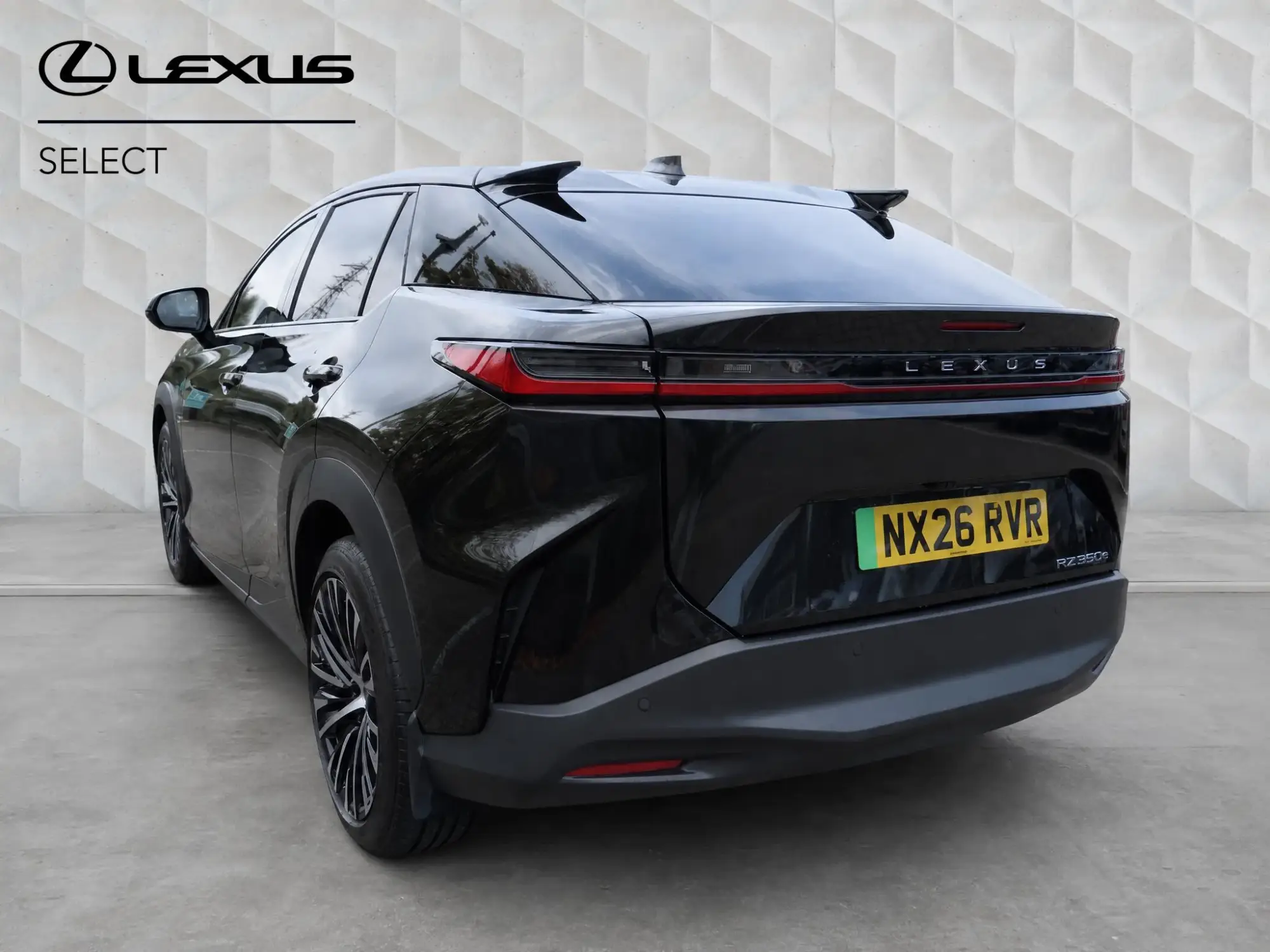 Lexus RZ Image 5