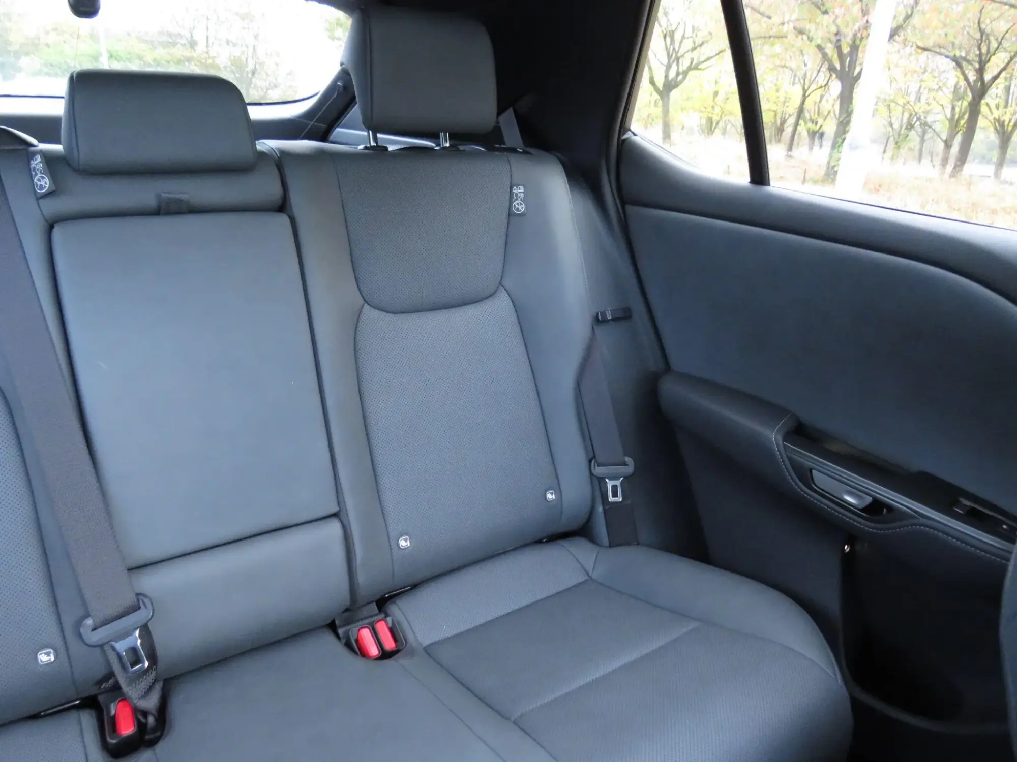 Lexus RZ Image 17