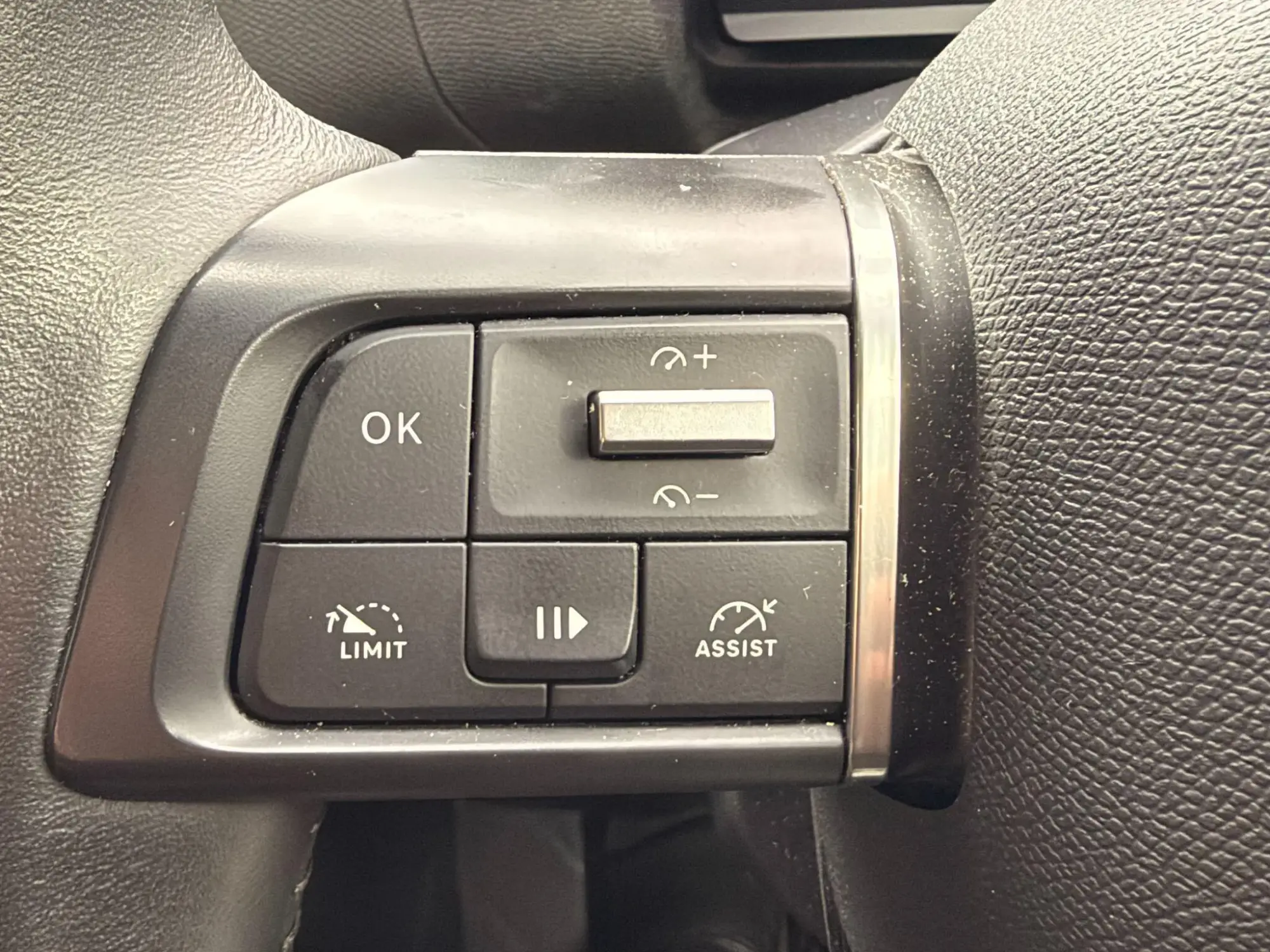 Citroen C4 Image 26 Citroen C4 Image 26