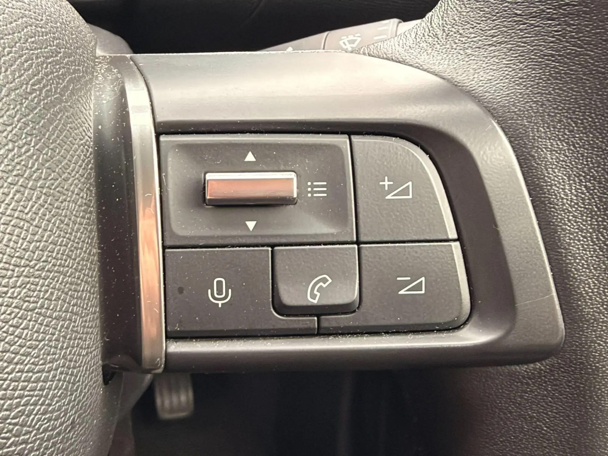 Citroen C4 Image 27 Citroen C4 Image 27