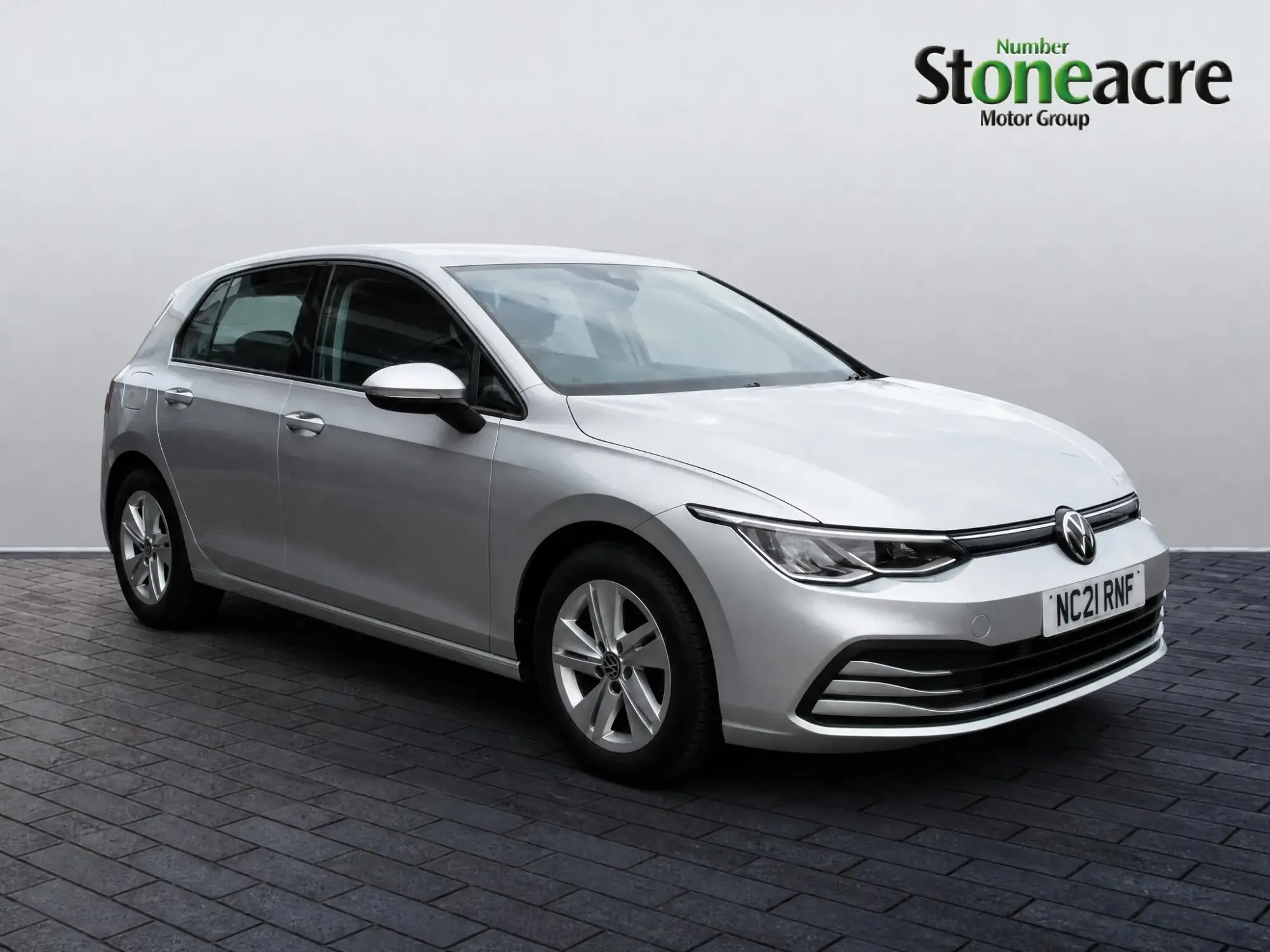 Volkswagen Golf 1.0 eTSI MHEV Life DSG Euro 6 (s/s) 5dr LR07ROZ Image 1