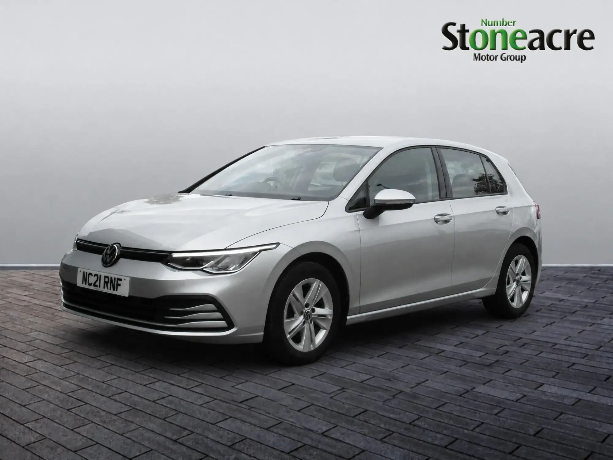 Volkswagen Golf 1.0 eTSI MHEV Life DSG Euro 6 (s/s) 5dr LR07ROZ Image 3
