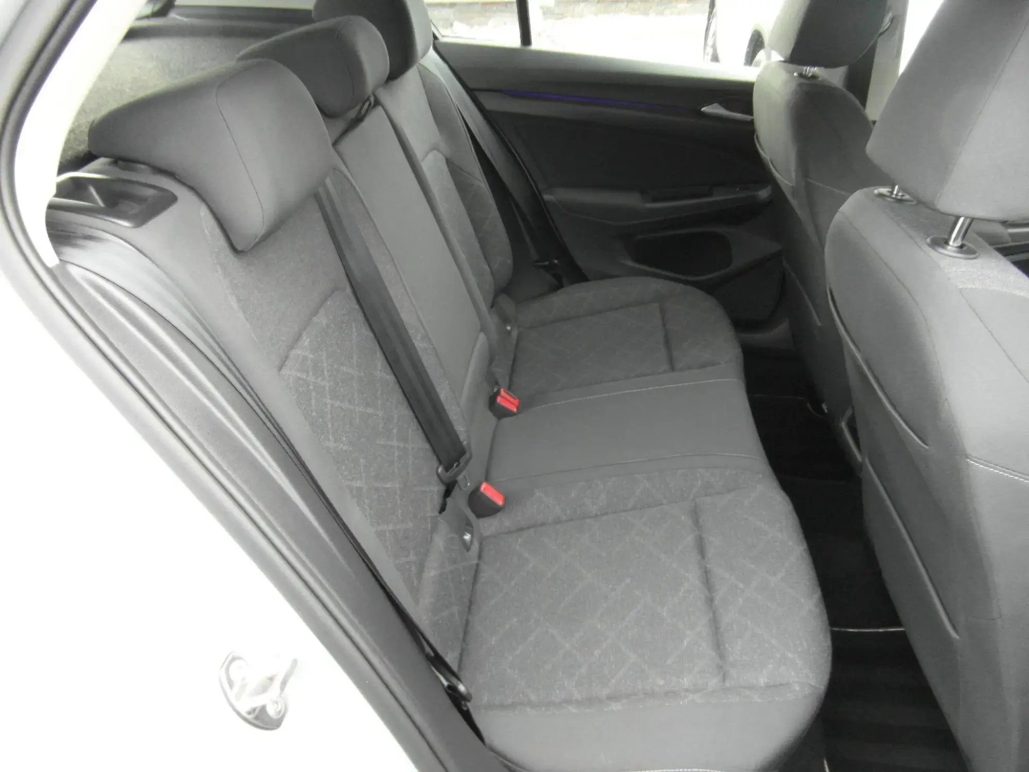 Volkswagen Golf Image 10