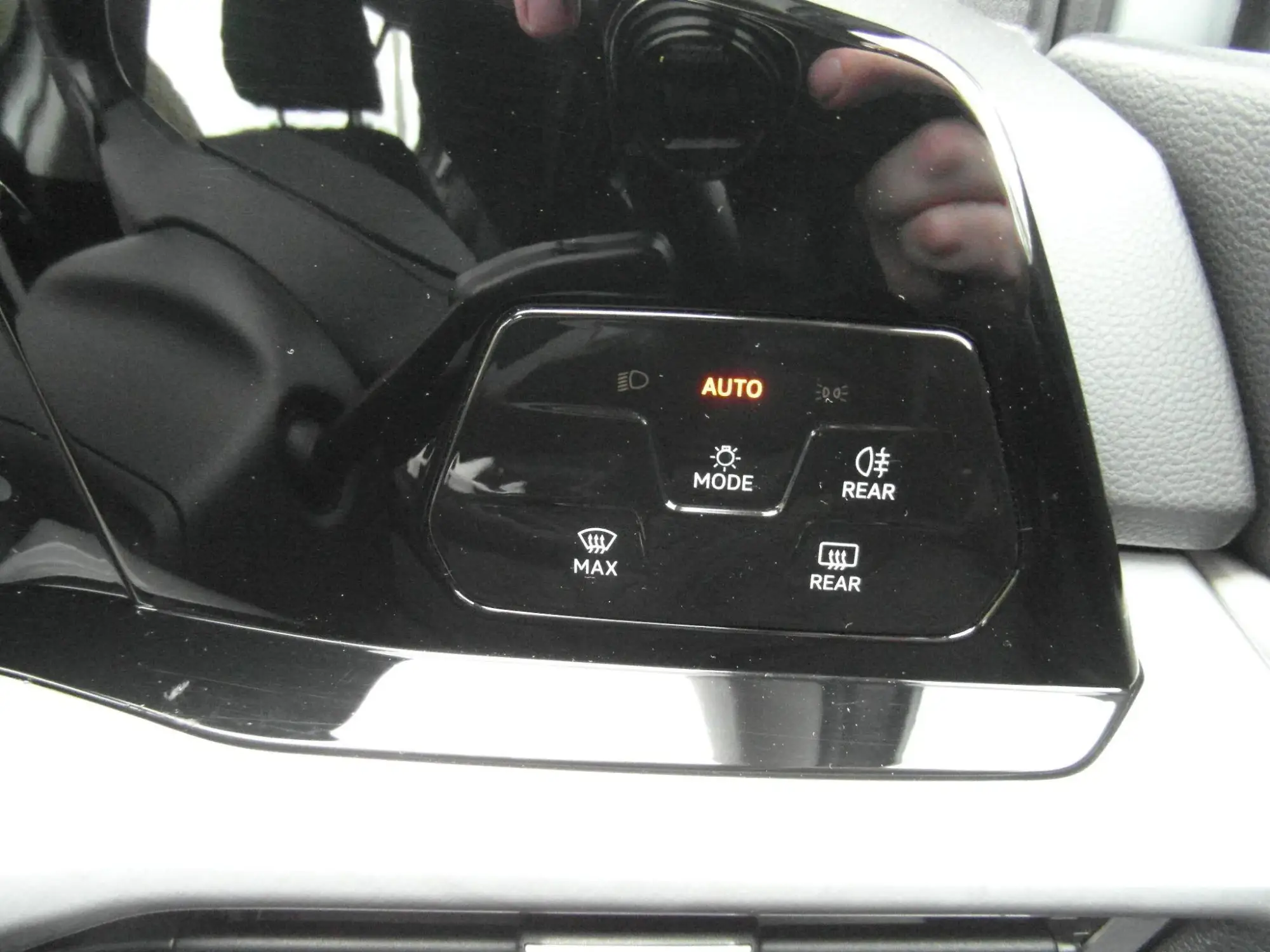 Volkswagen Golf Image 19