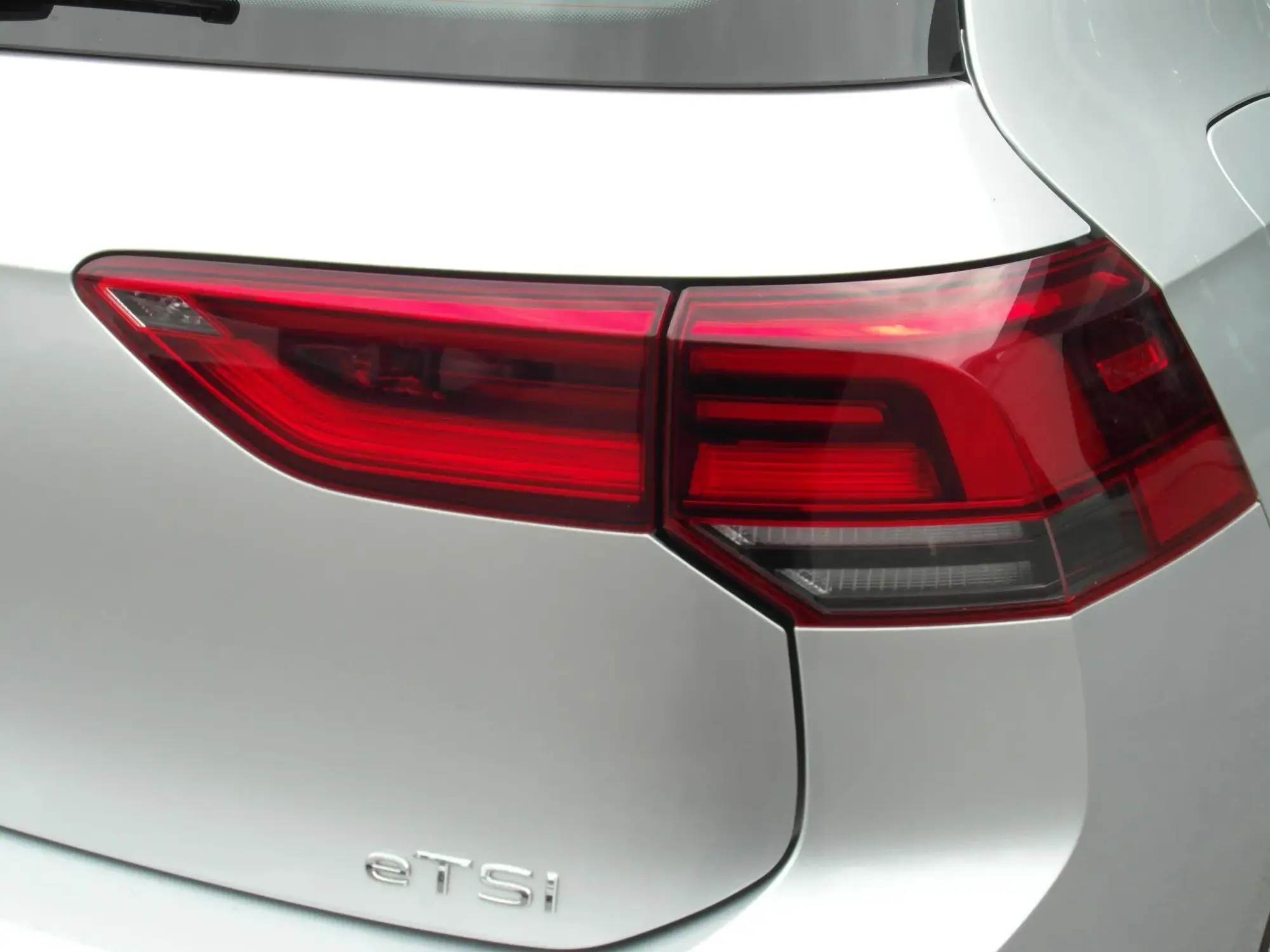 Volkswagen Golf Image 27