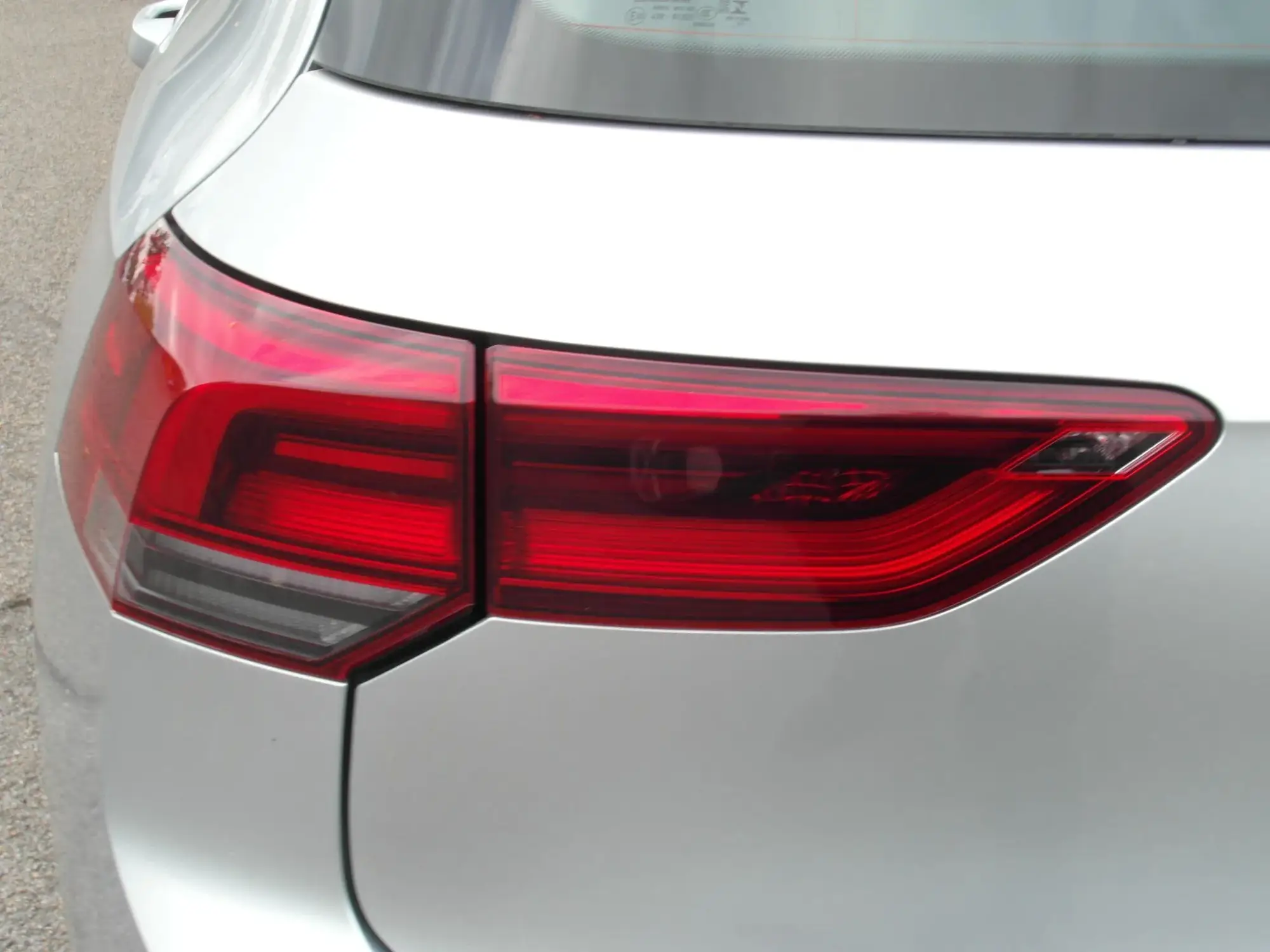 Volkswagen Golf Image 28
