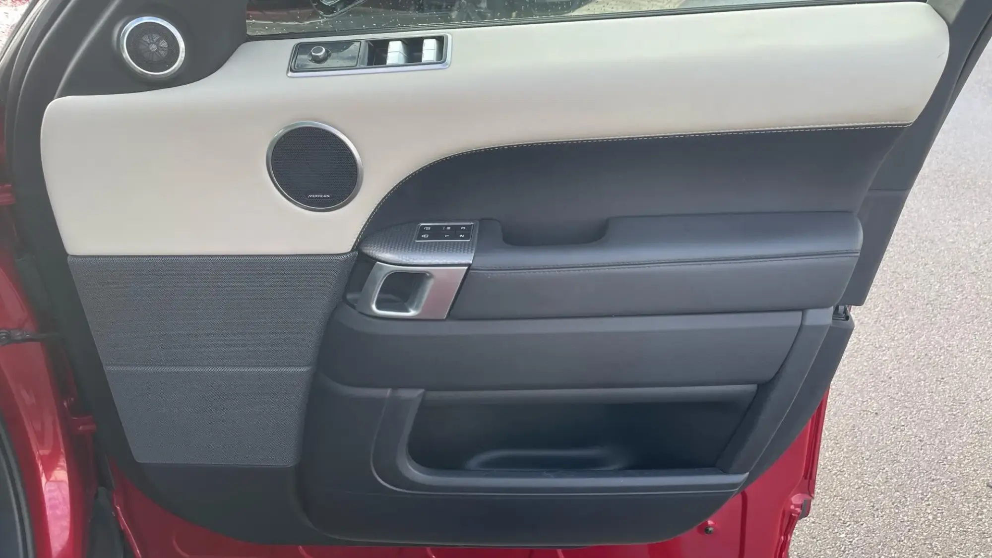 Land Rover Range Rover Sport Image 27