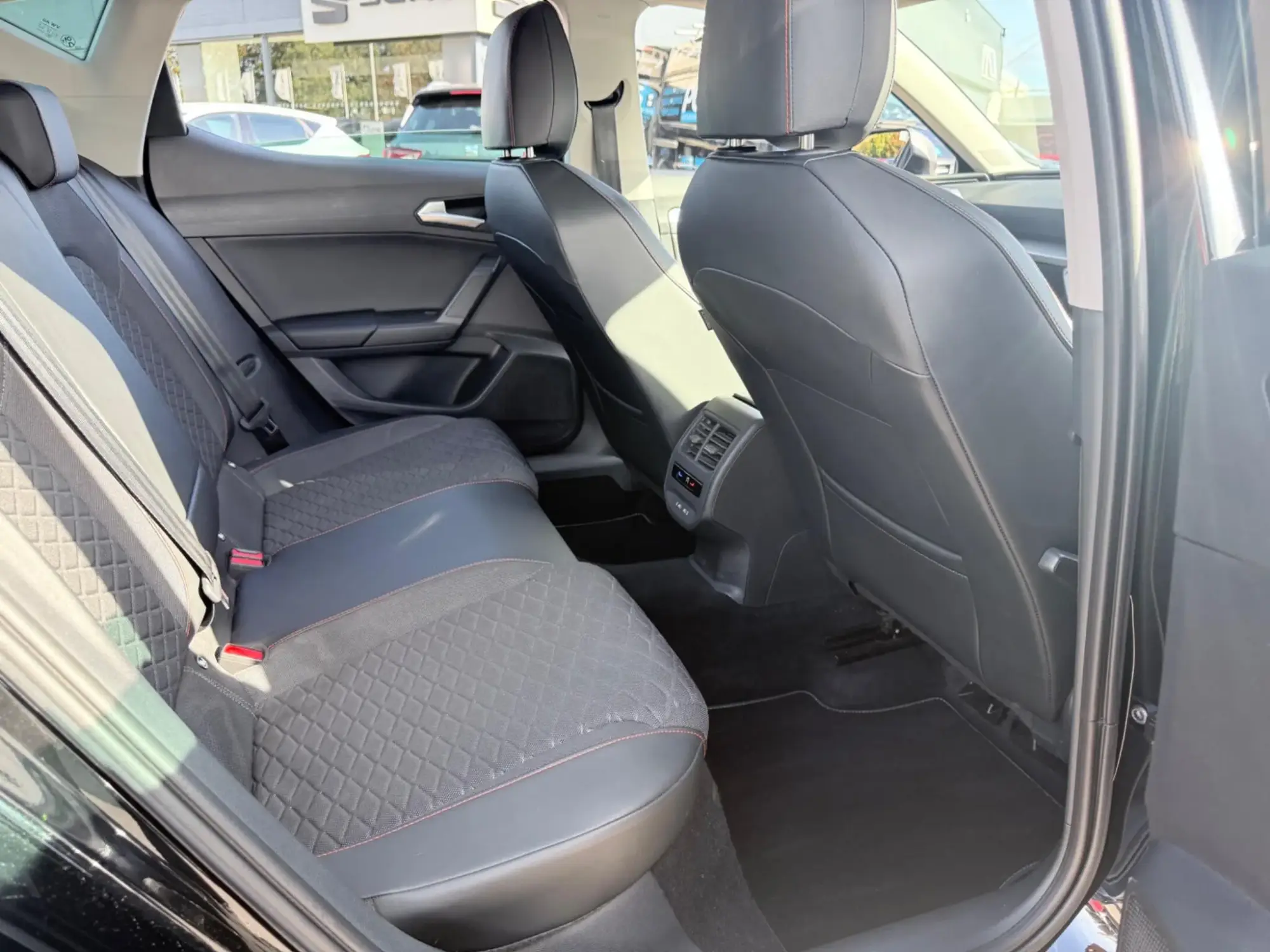 SEAT Leon Image 13