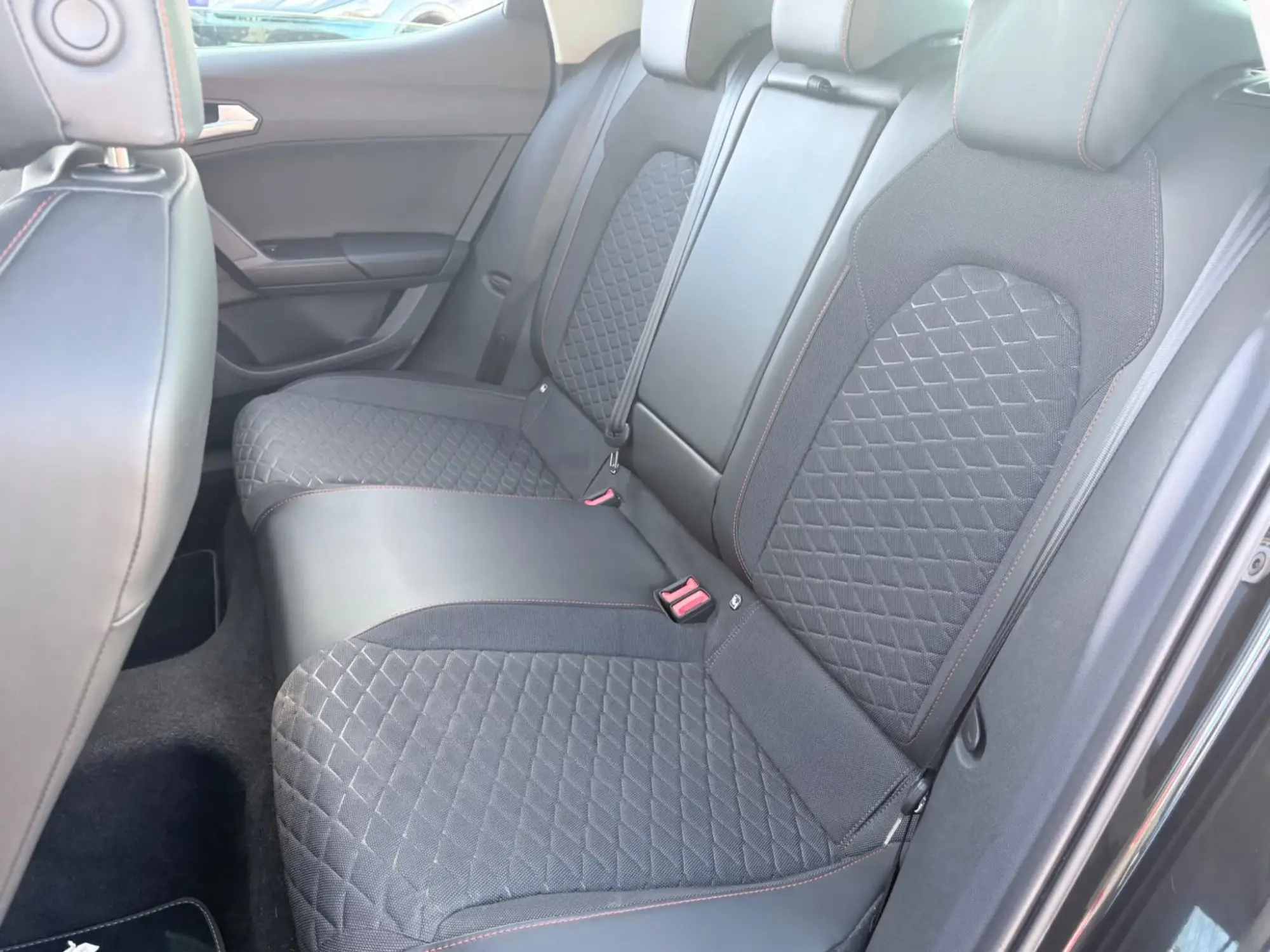 SEAT Leon Image 14
