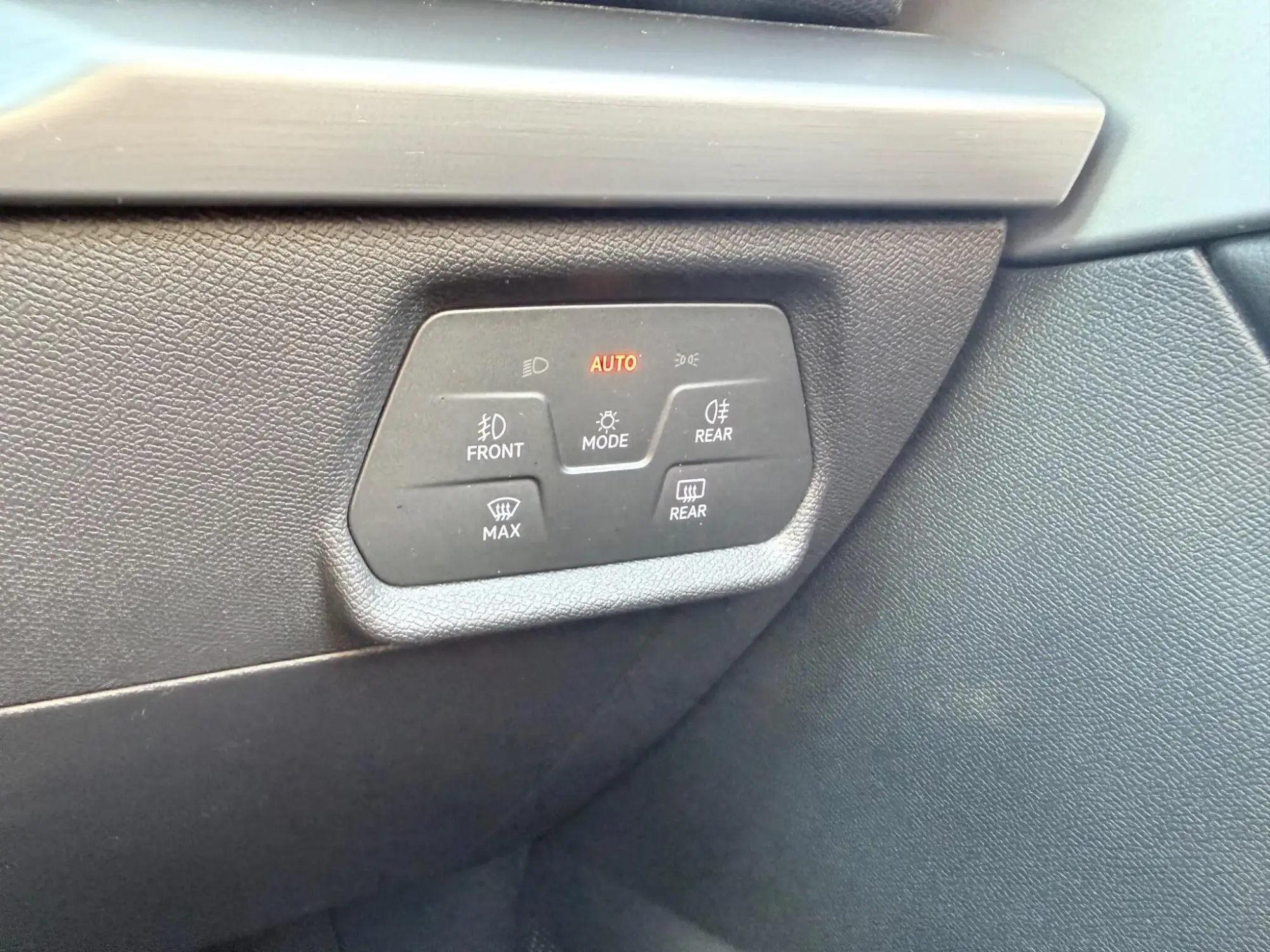 SEAT Leon Image 25