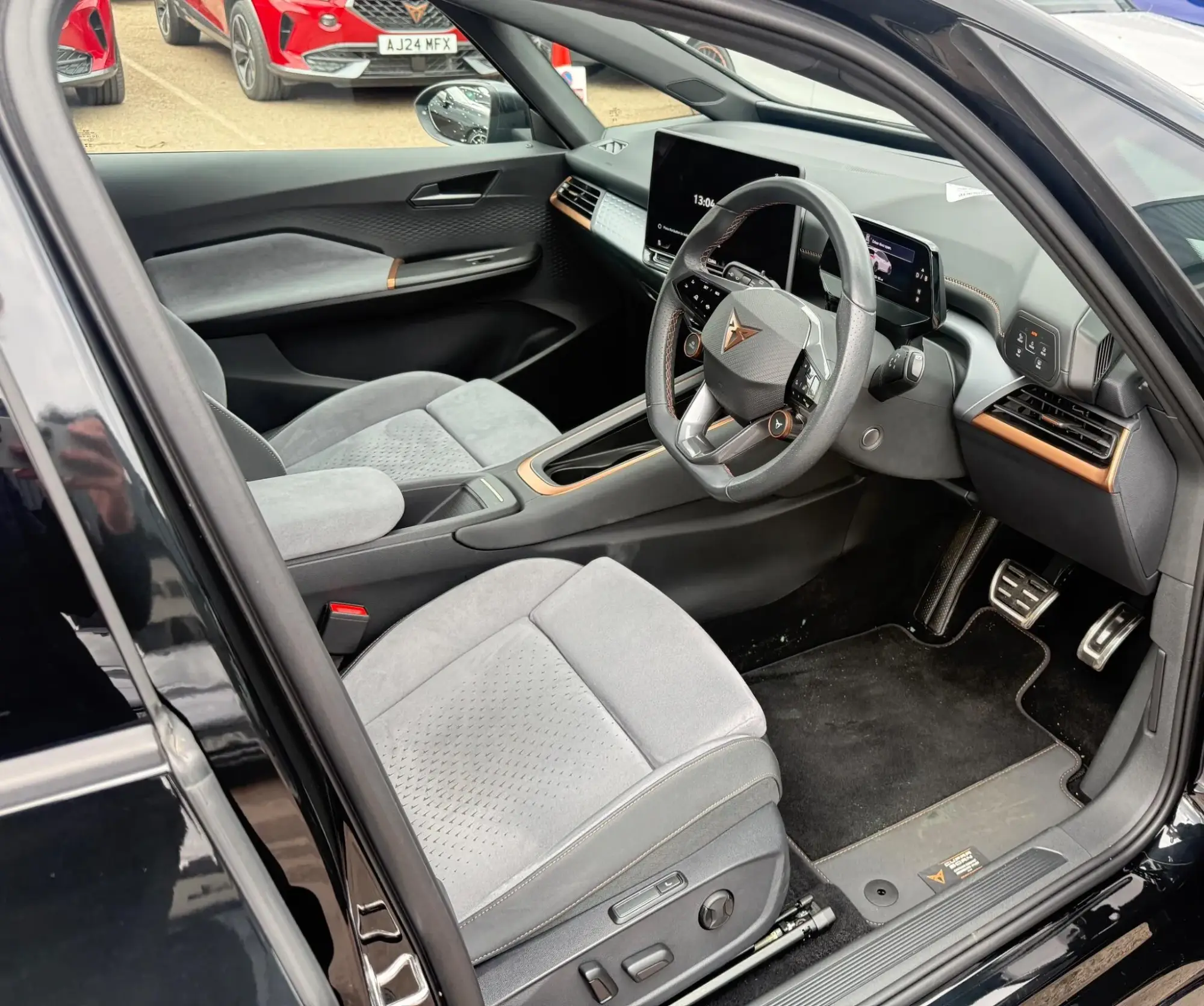 CUPRA Born Image 11 CUPRA Born Image 11
