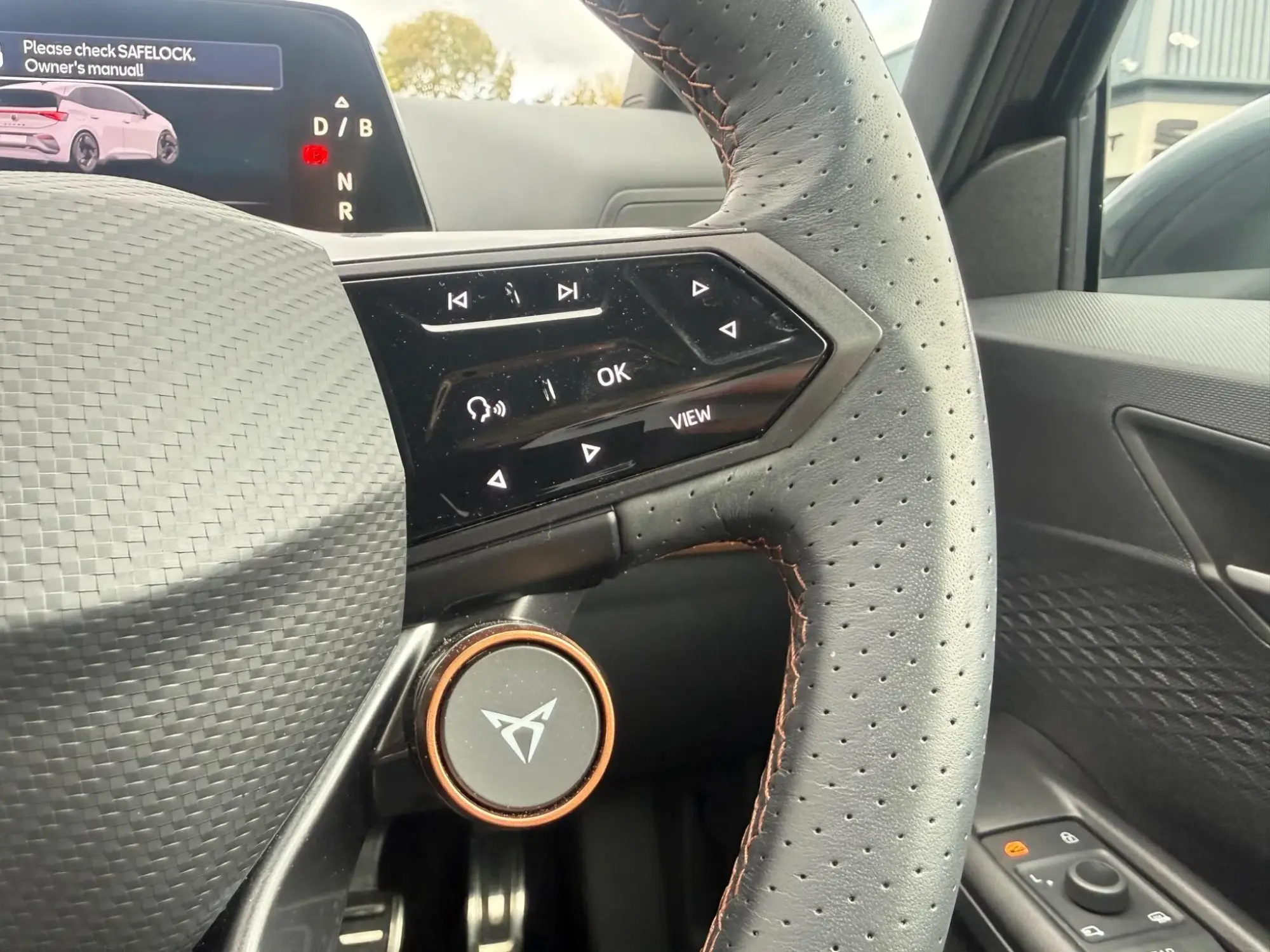 CUPRA Born Image 16 CUPRA Born Image 16