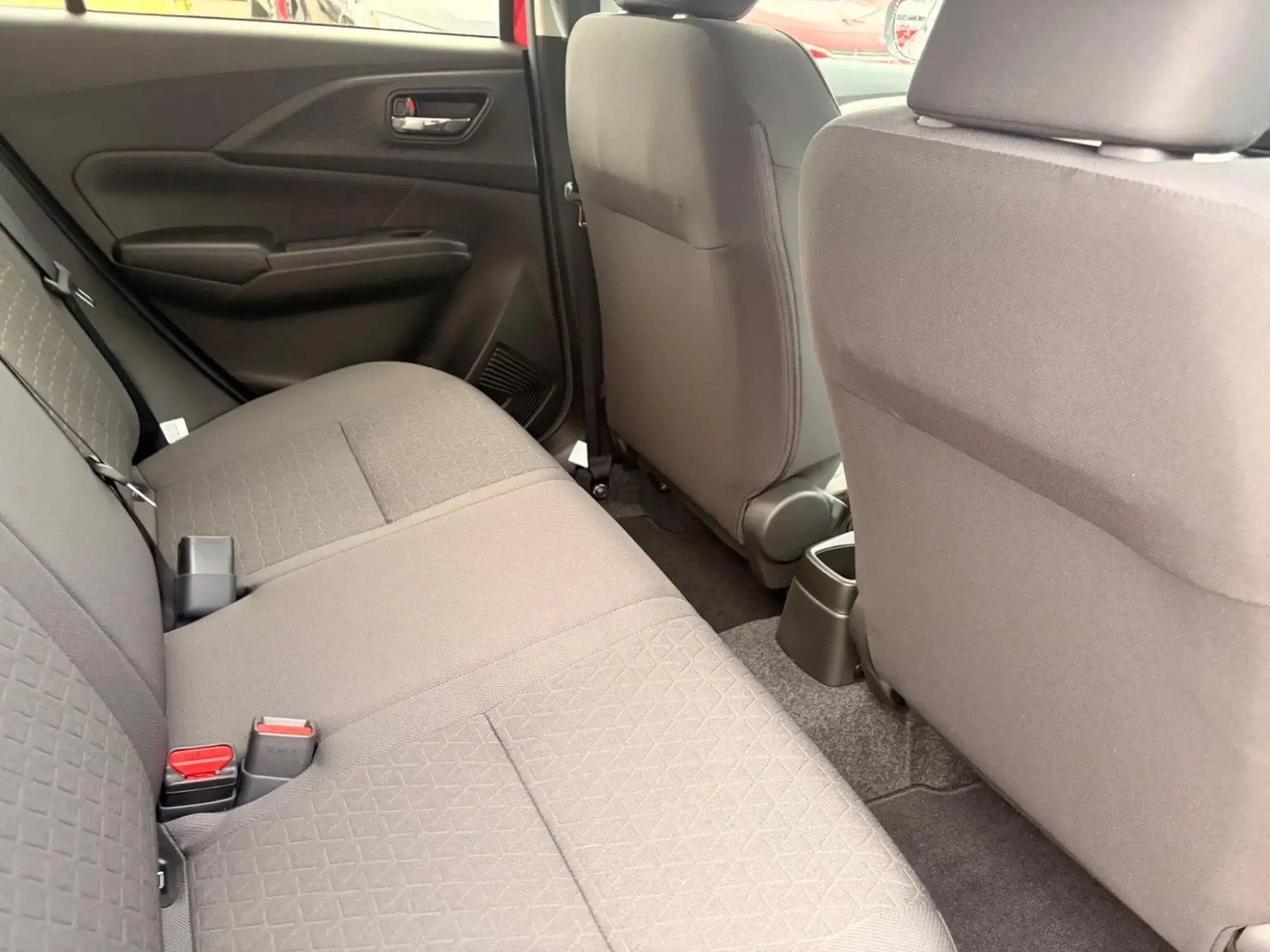 Suzuki Swift Image 12