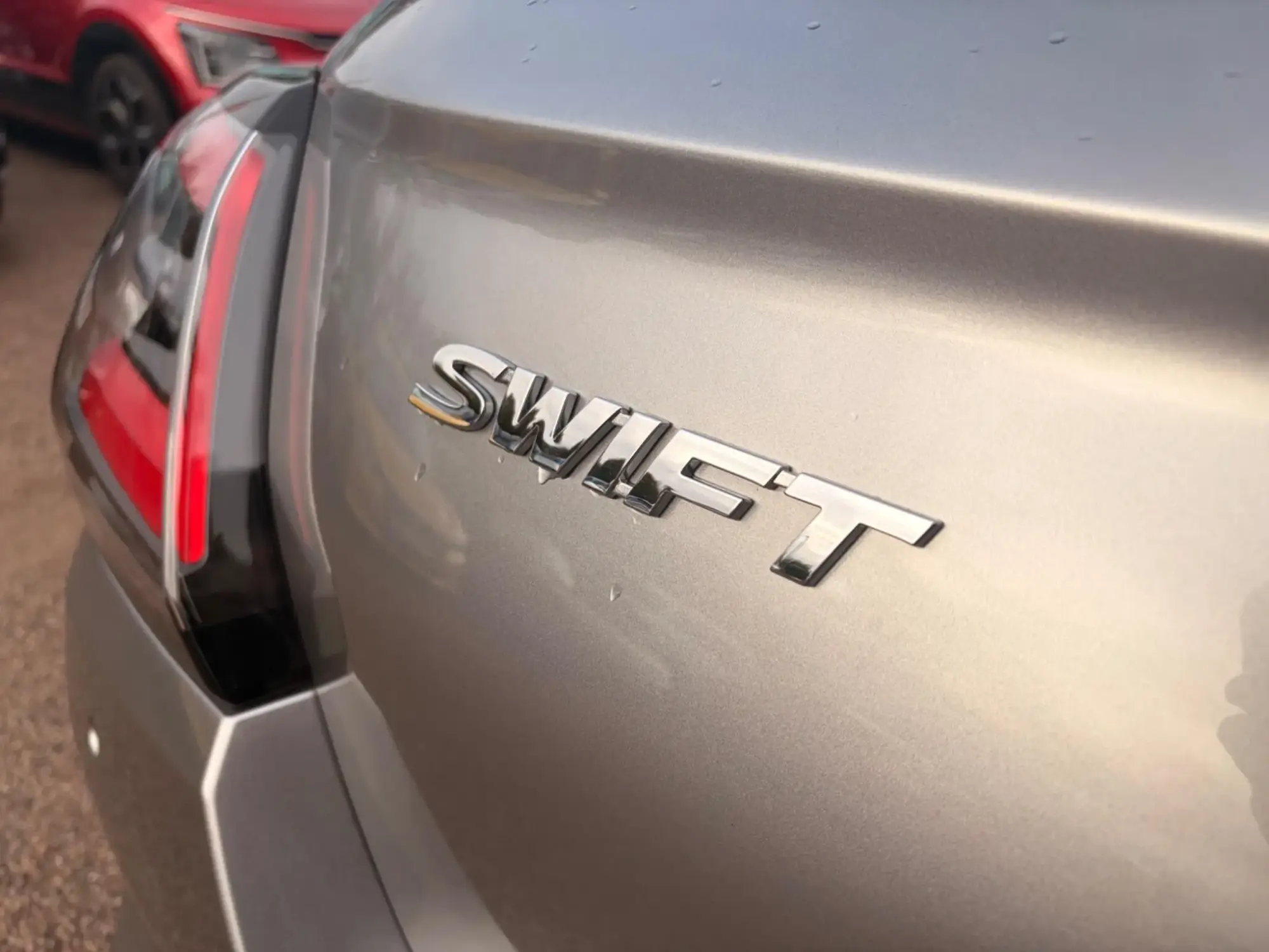 Suzuki Swift Image 33