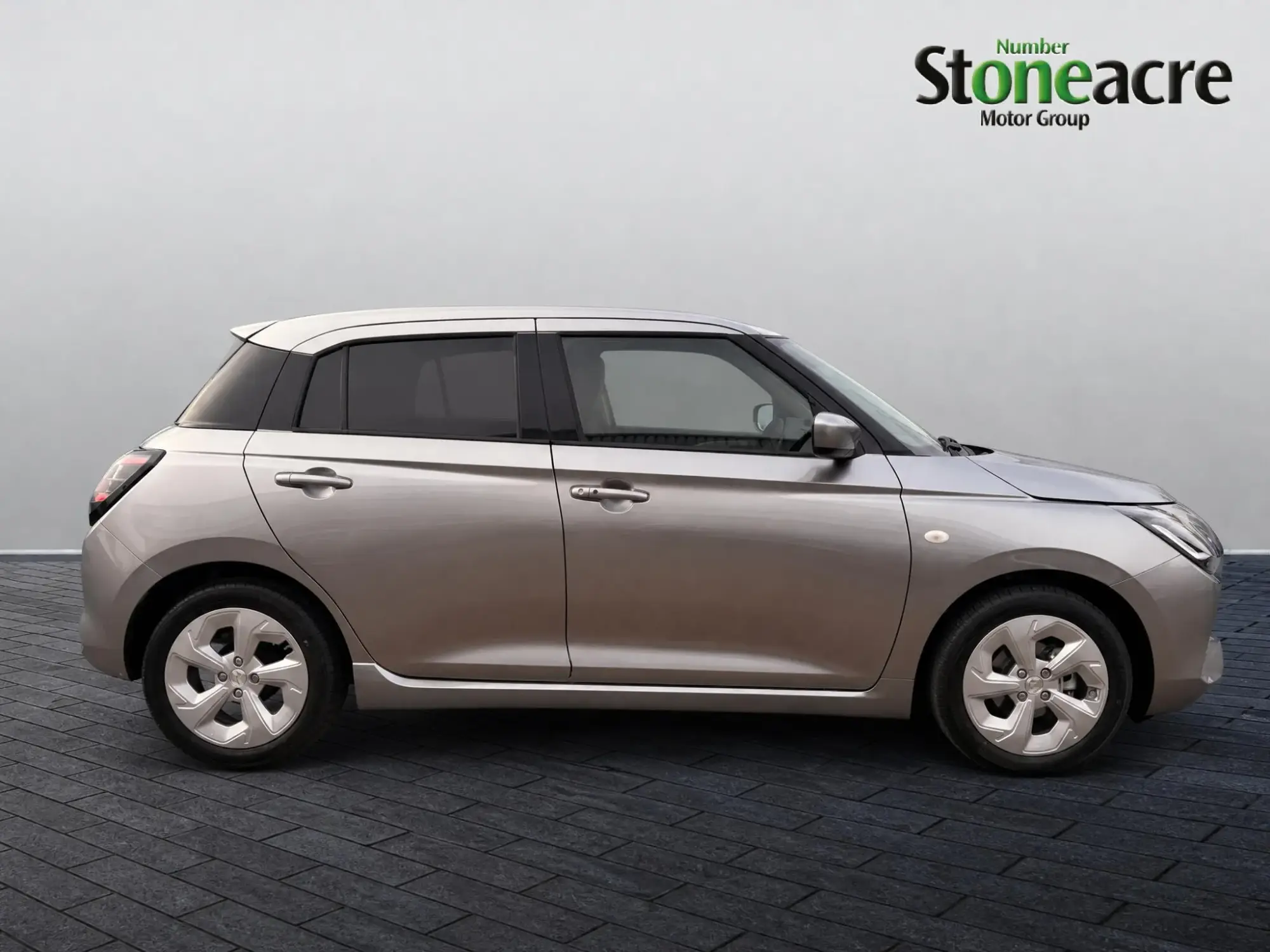 Suzuki Swift Image 5