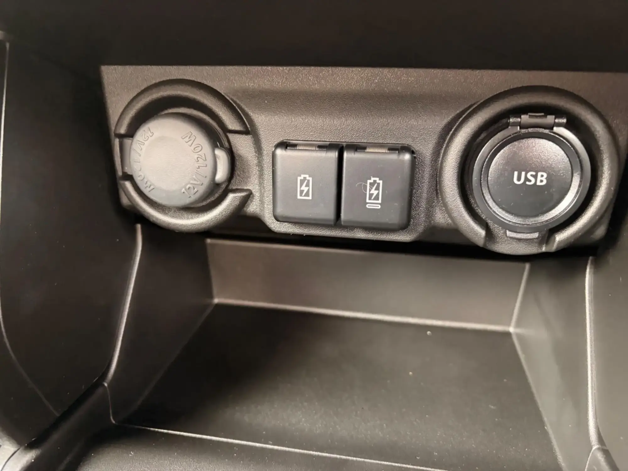 Suzuki Swift Image 19