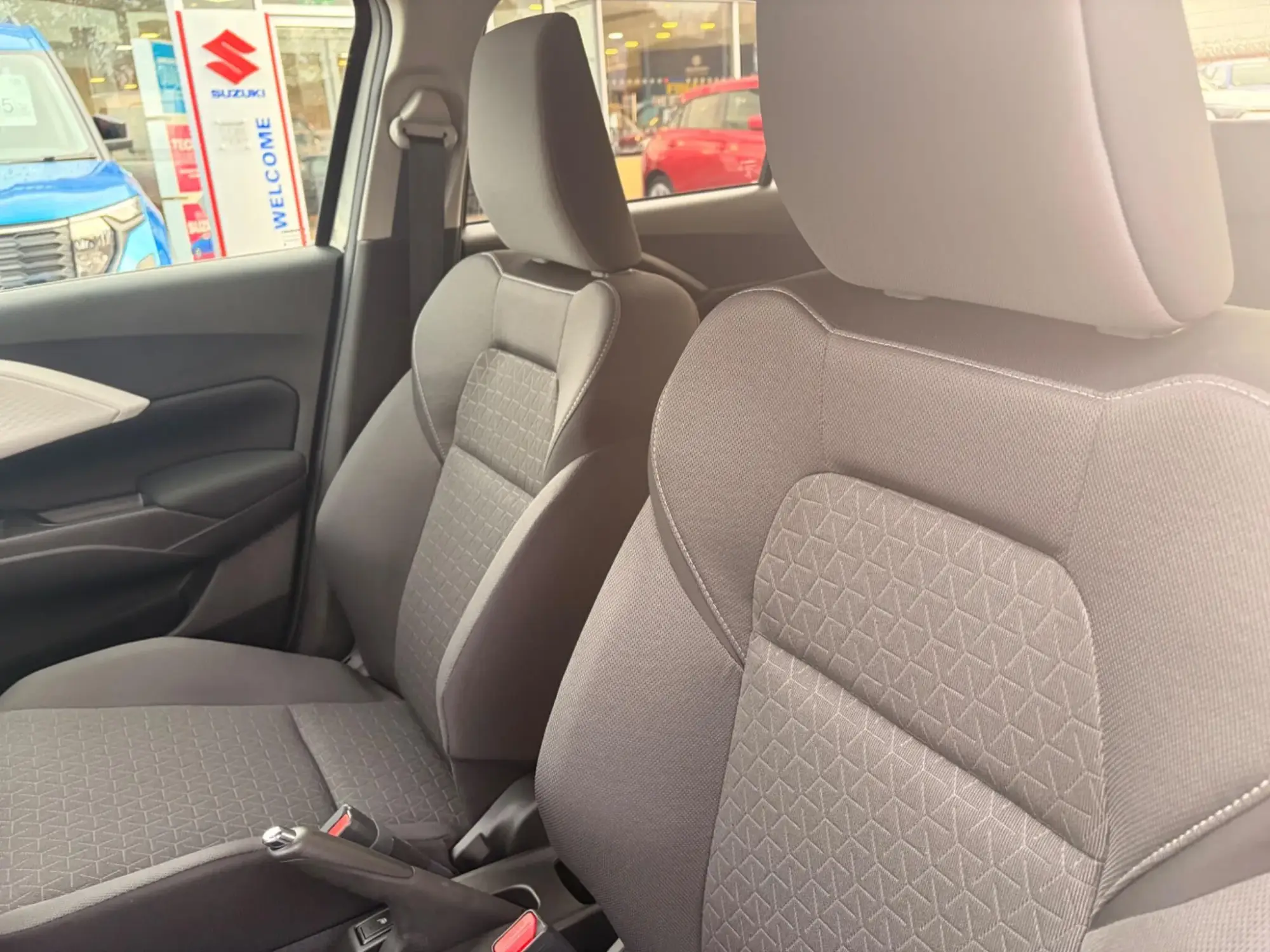 Suzuki Swift Image 27