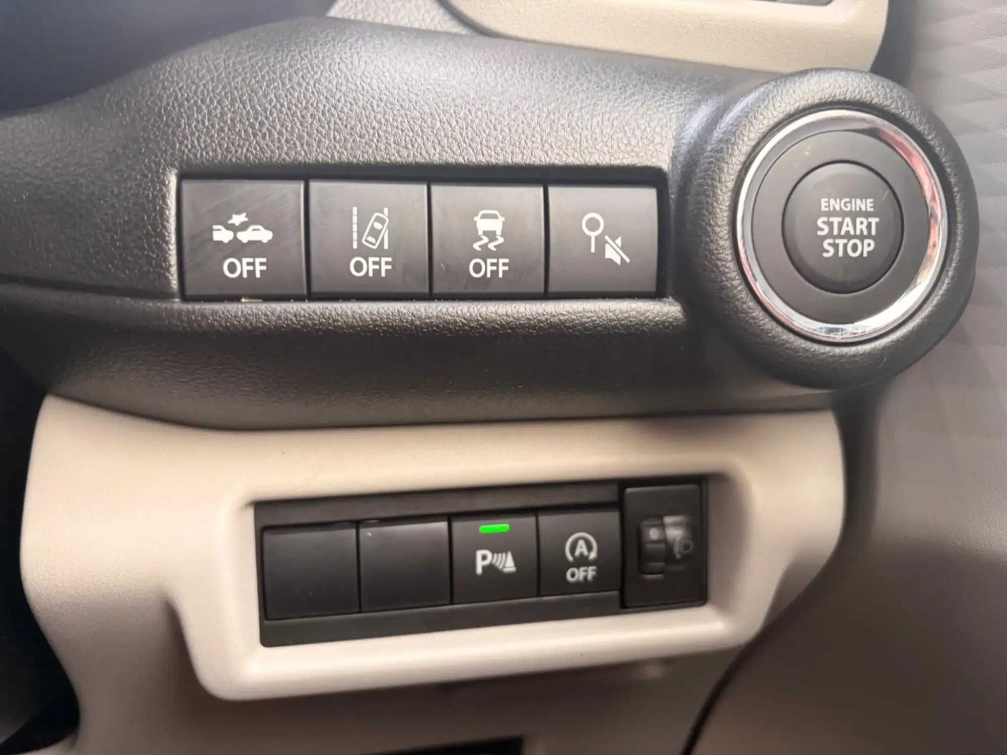 Suzuki Swift Image 19