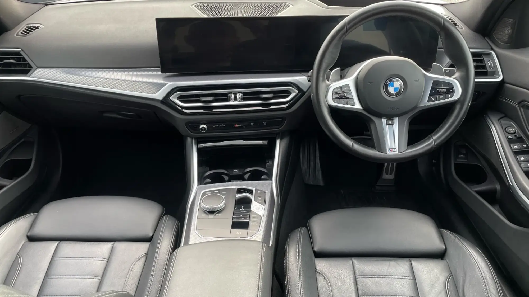 BMW 3 Series Image 5
