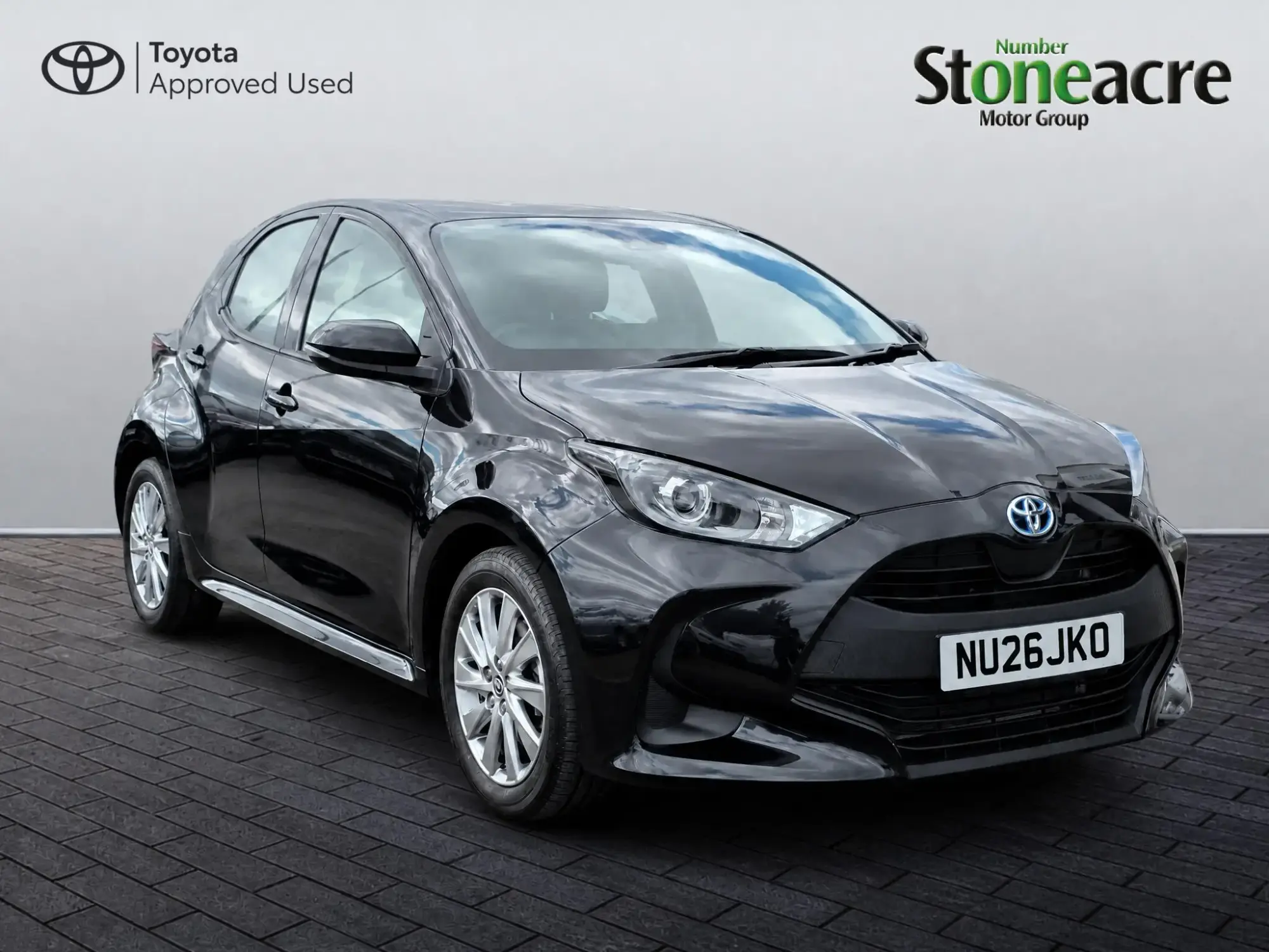 Toyota Yaris Hybrid Image 1 Toyota Yaris Hybrid Image 1