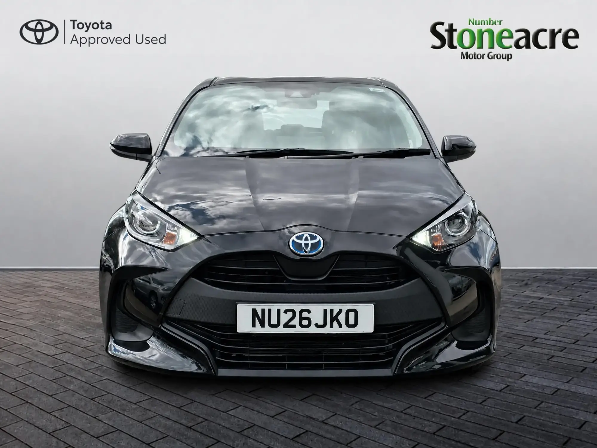 Toyota Yaris Hybrid Image 8 Toyota Yaris Hybrid Image 8