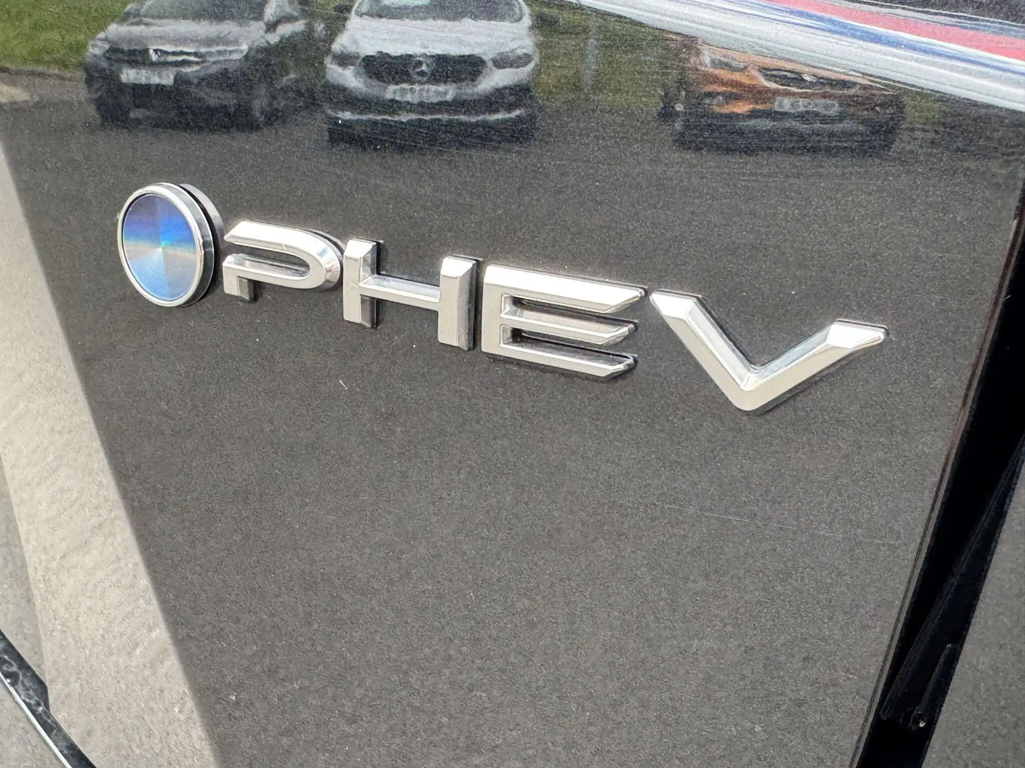 Toyota C-HR Plug-in Hybrid Image 10 Toyota C-HR Plug-in Hybrid Image 10