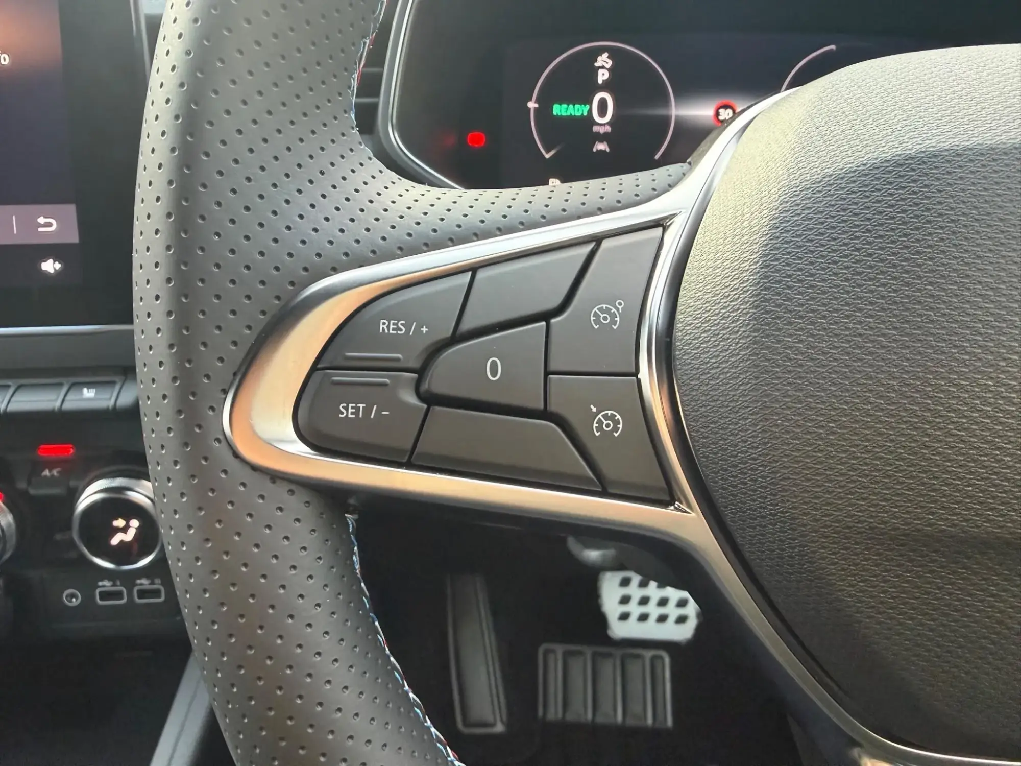 Renault Clio Image 31 Renault Clio Image 31