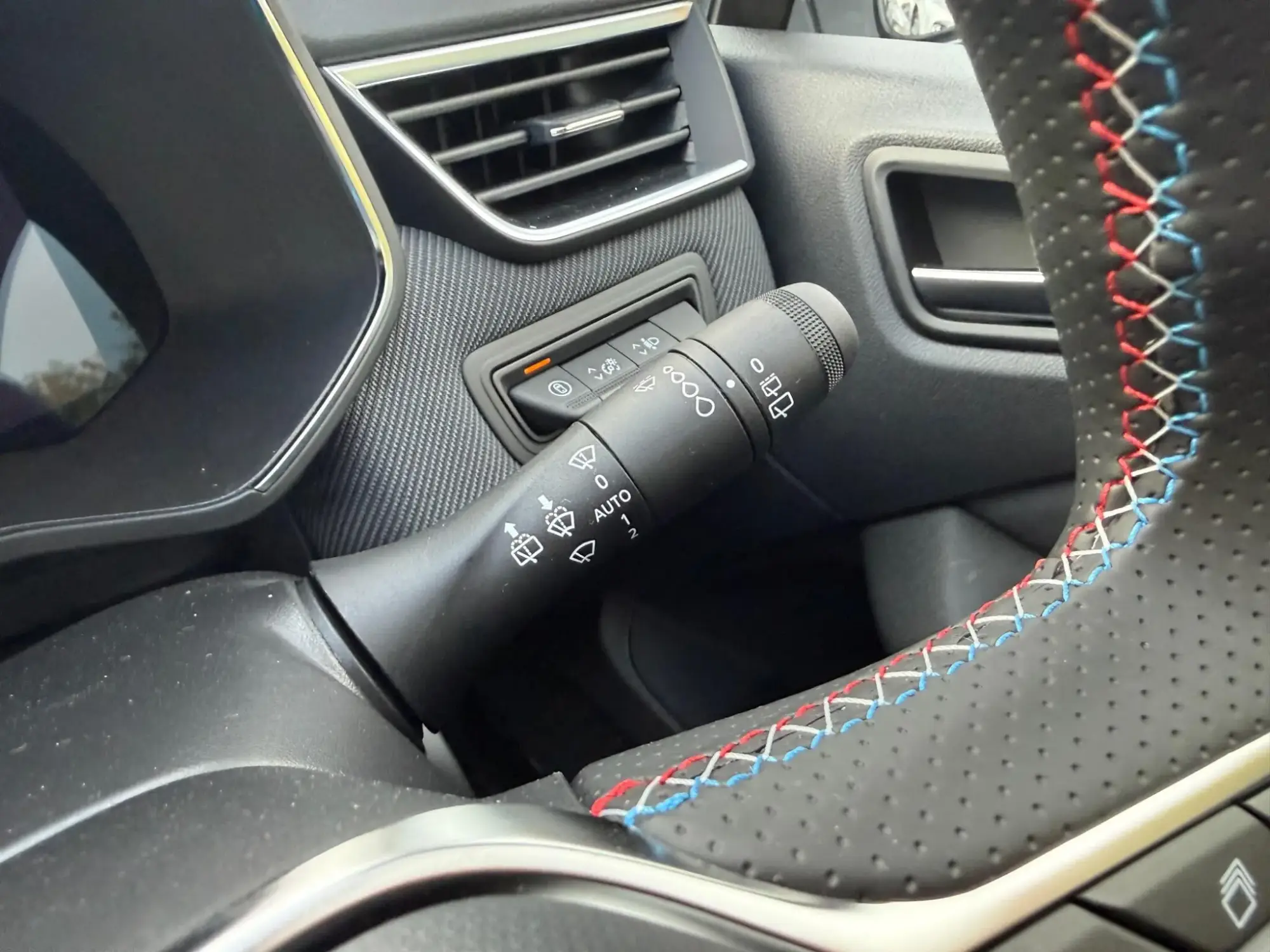 Renault Clio Image 34 Renault Clio Image 34