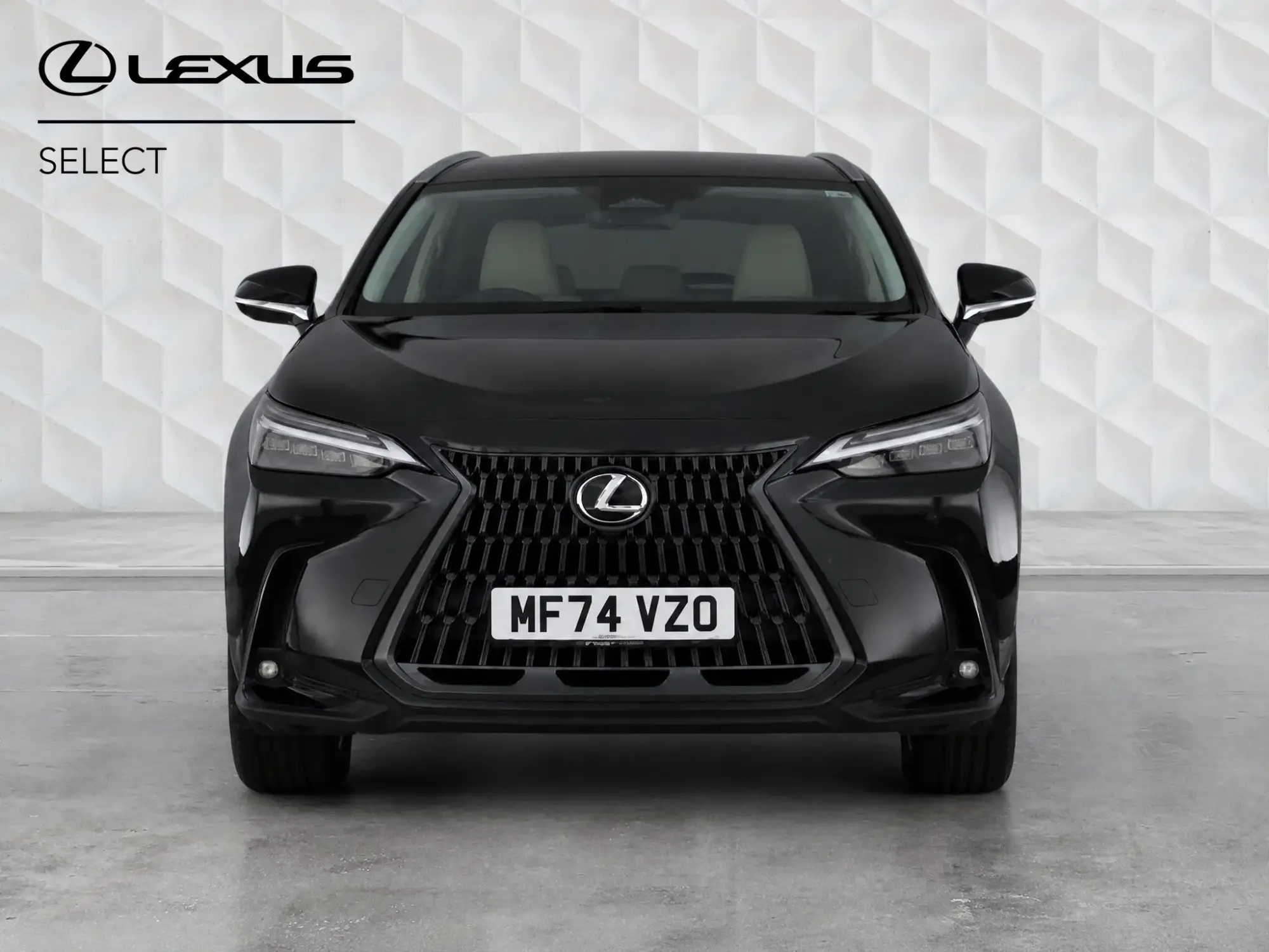 Lexus NX Plug-In Hybrid Image 7 Lexus NX Plug-In Hybrid Image 7