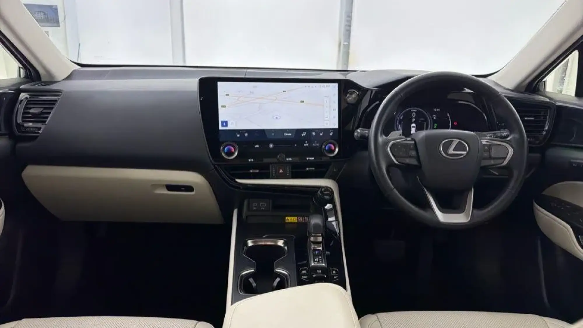Lexus NX Plug-In Hybrid Image 16 Lexus NX Plug-In Hybrid Image 16