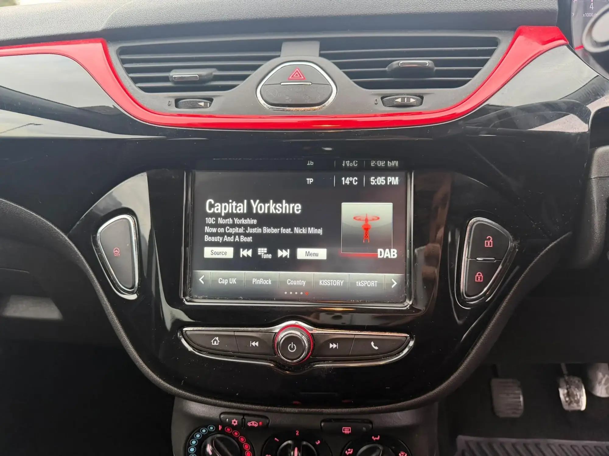 Vauxhall Corsa Image 18 Vauxhall Corsa Image 18