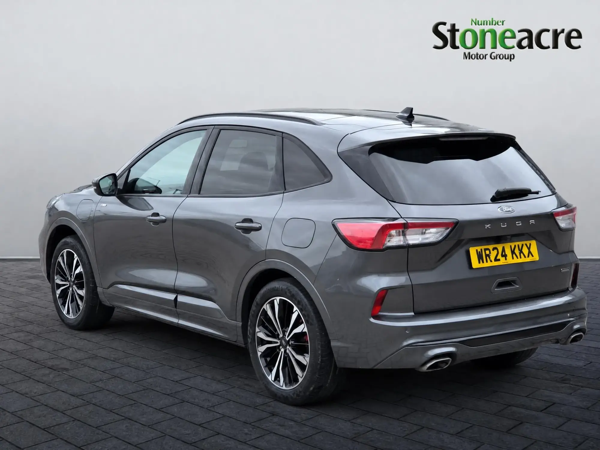 Ford Kuga Plug-In Hybrid Image 4 Ford Kuga Plug-In Hybrid Image 4