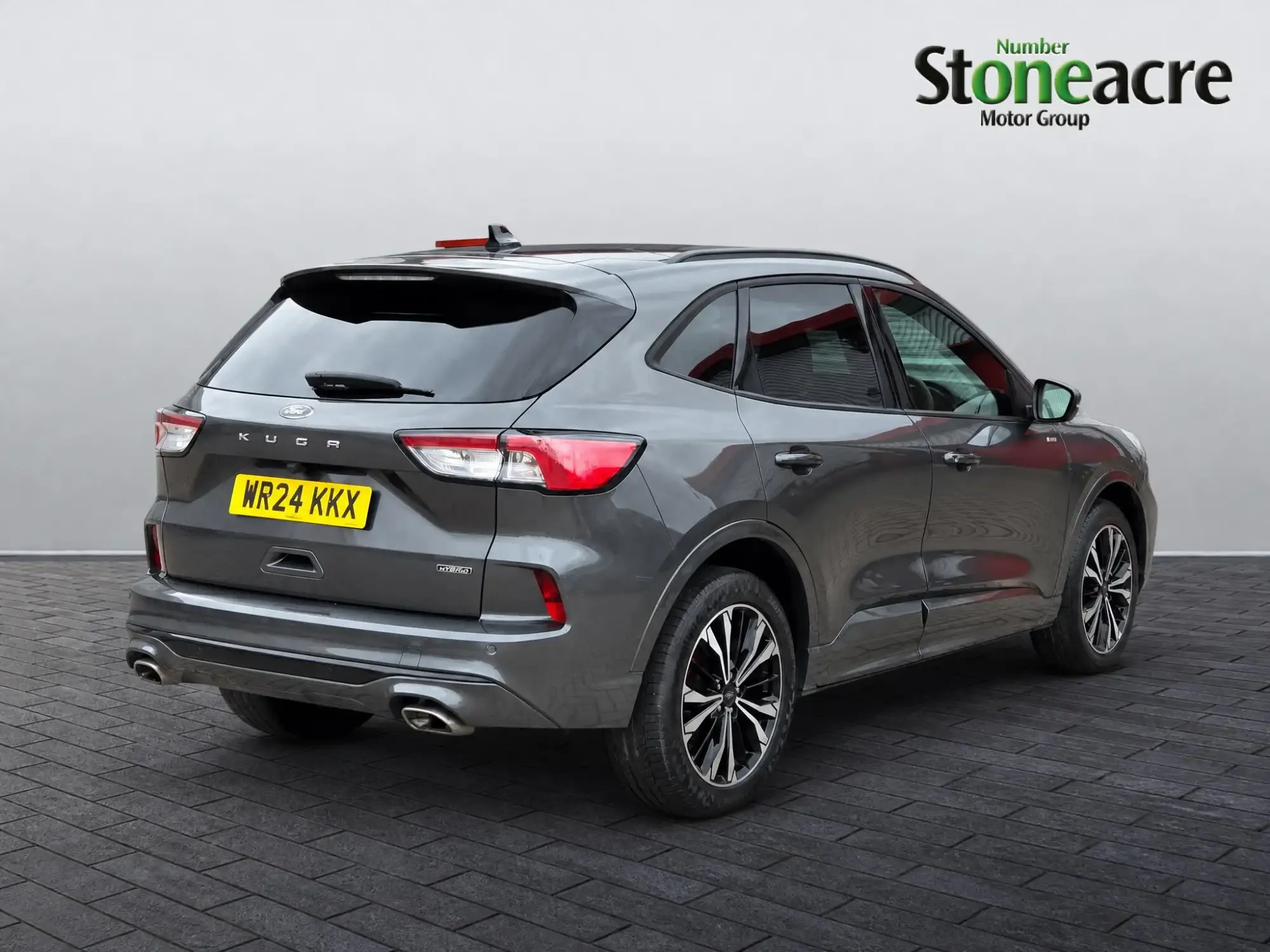 Ford Kuga Plug-In Hybrid Image 8 Ford Kuga Plug-In Hybrid Image 8