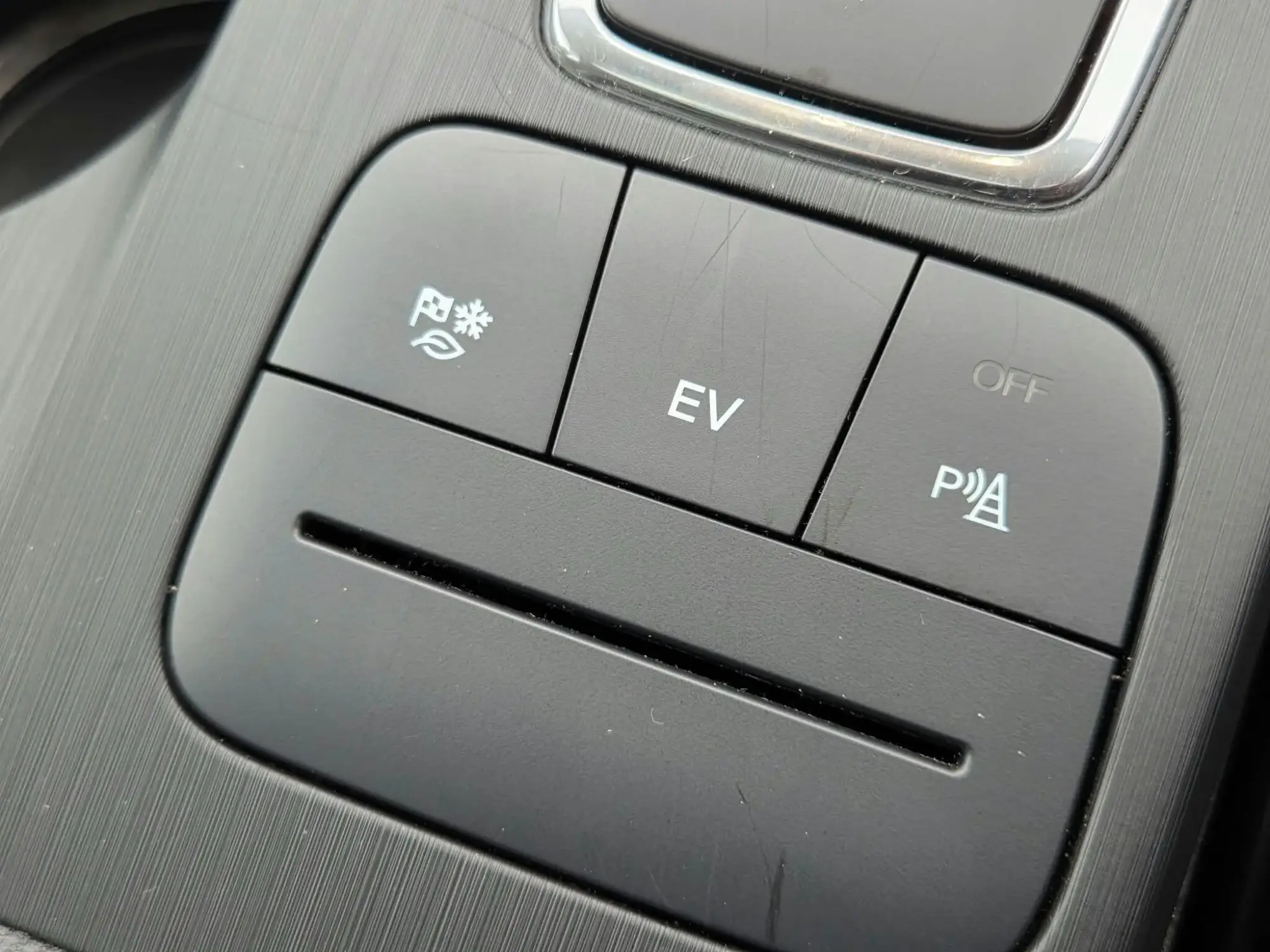 Ford Kuga Plug-In Hybrid Image 18 Ford Kuga Plug-In Hybrid Image 18