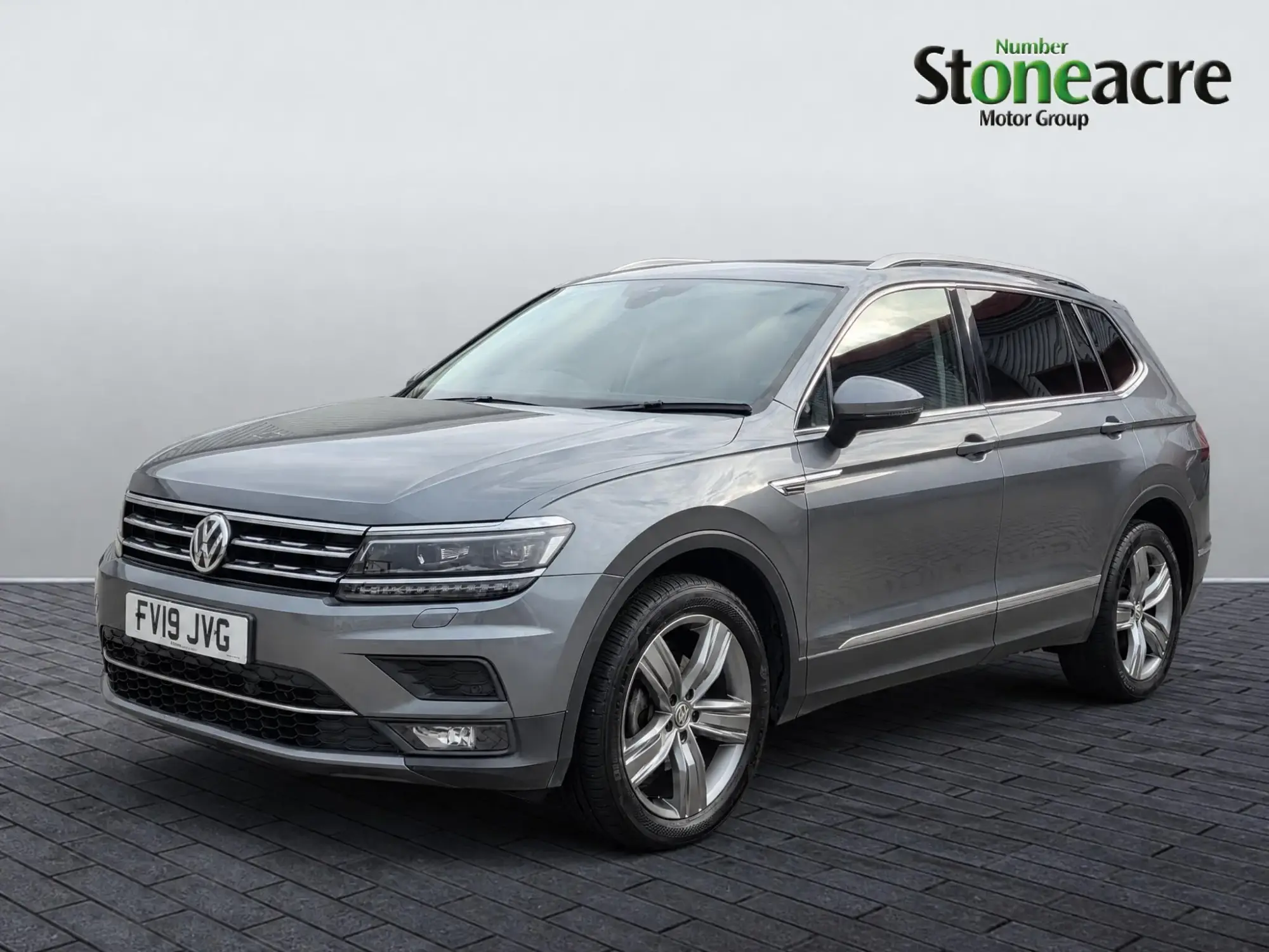 Volkswagen Tiguan Allspace 2.0 TDI SEL Euro 6 (s/s) 5dr FV19JVG Image 3 Volkswagen Tiguan Allspace 2.0 TDI SEL Euro 6 (s/s) 5dr FV19JVG Image 3
