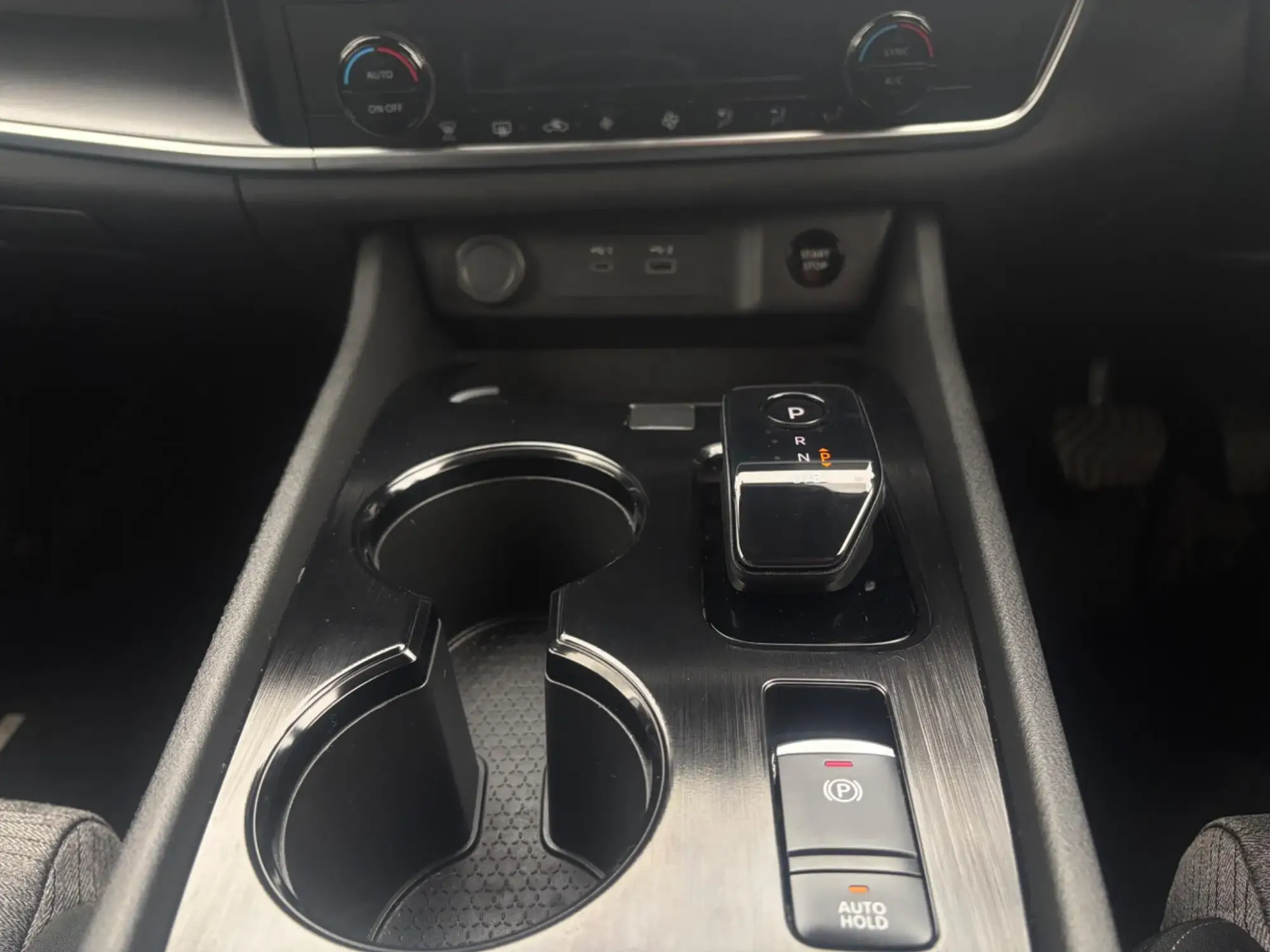 Nissan X-Trail e-POWER Image 17 Nissan X-Trail e-POWER Image 17