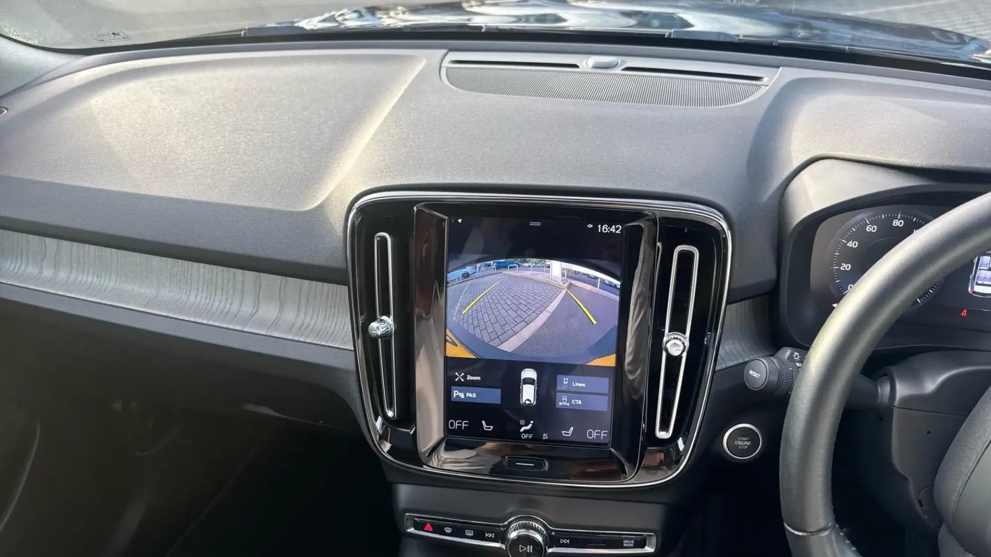 Volvo XC40 Recharge Image 19 Volvo XC40 Recharge Image 19