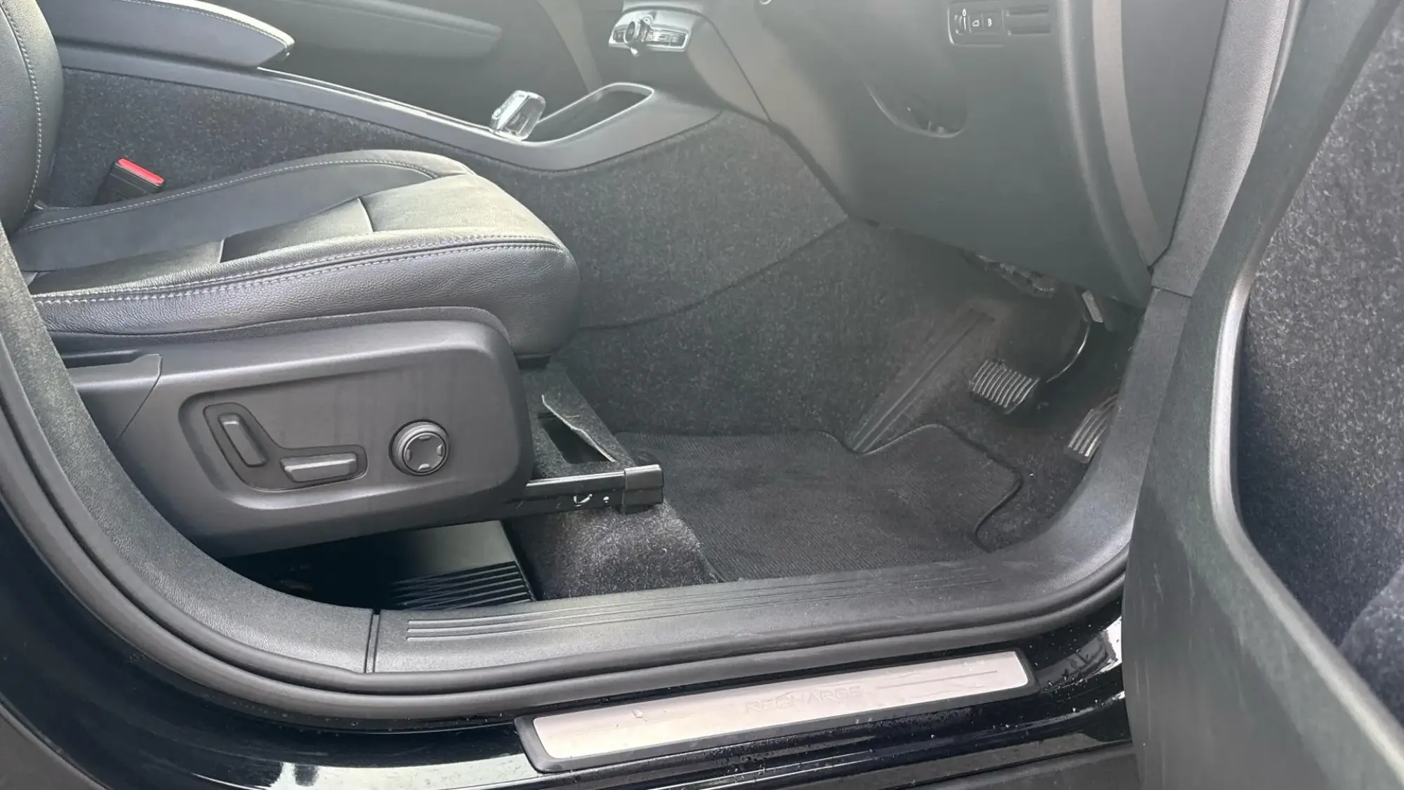 Volvo XC40 Recharge Image 30 Volvo XC40 Recharge Image 30