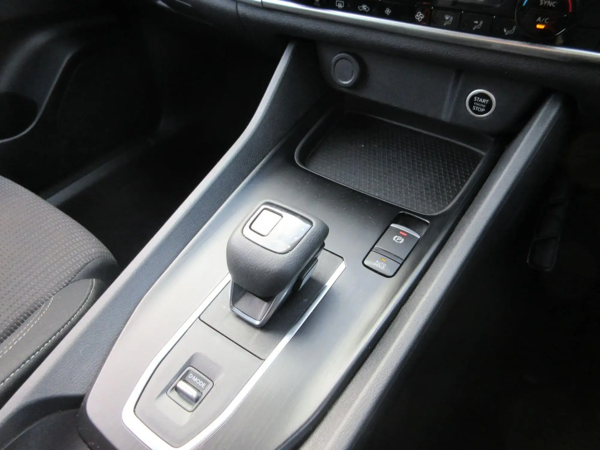 Nissan Qashqai Image 11 Nissan Qashqai Image 11