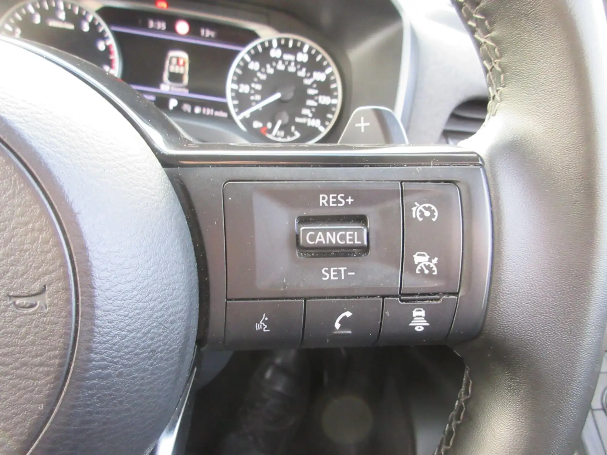 Nissan Qashqai Image 17 Nissan Qashqai Image 17