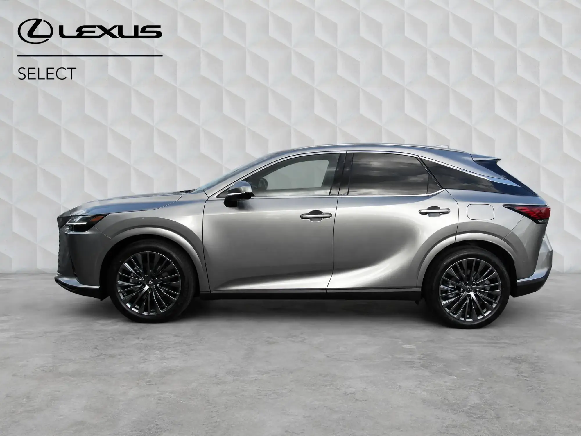 Lexus RX Image 5