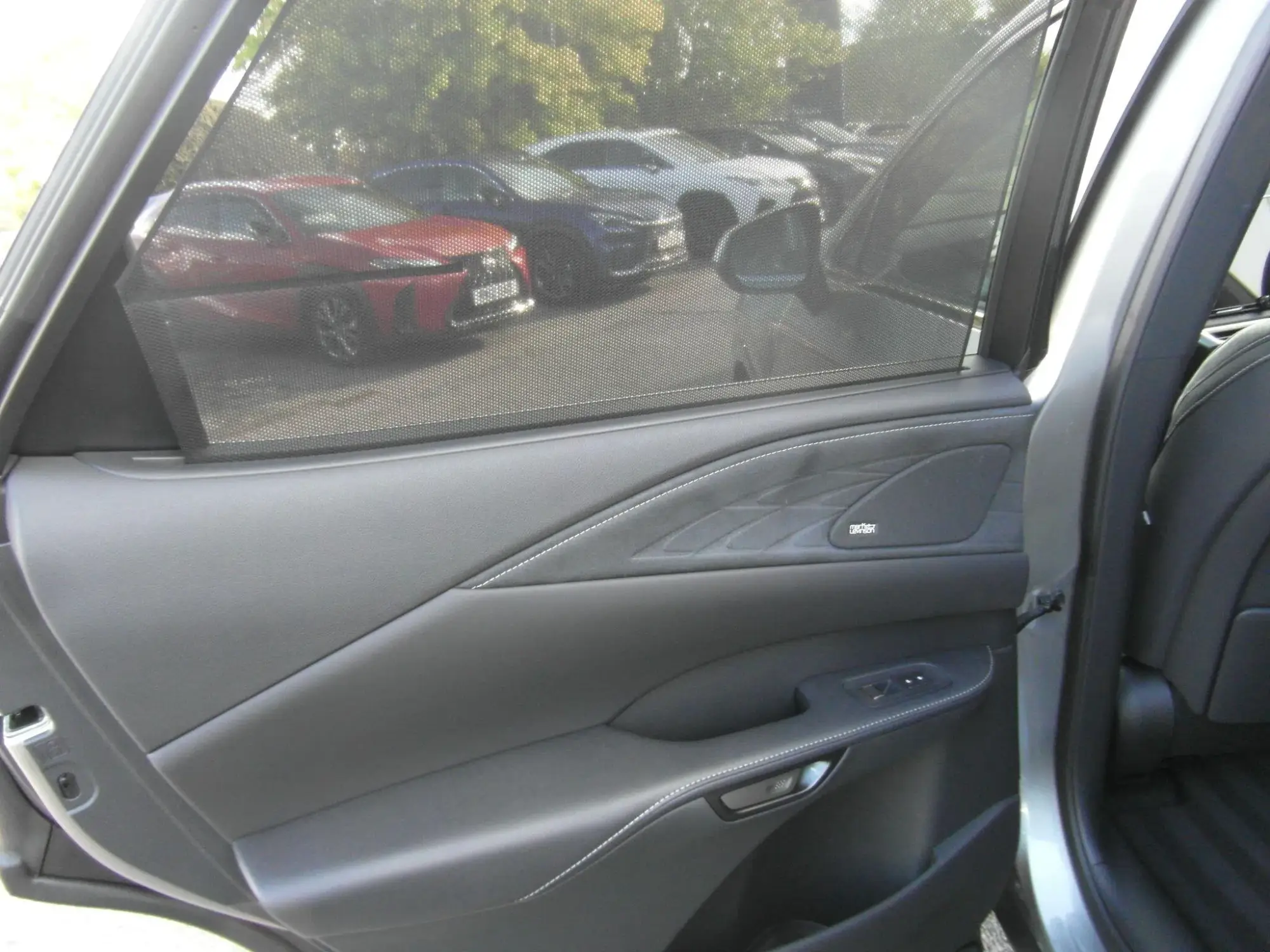 Lexus RX Image 29