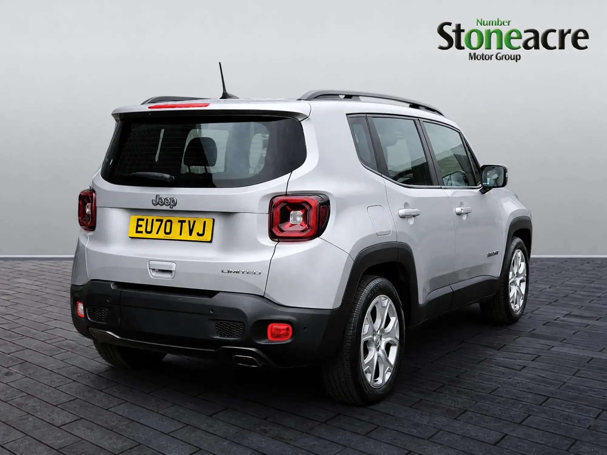 Jeep Renegade 1.3 T4 GSE Limited 5dr DDCT EU70TVJ Image 3 Jeep Renegade 1.3 T4 GSE Limited 5dr DDCT EU70TVJ Image 3