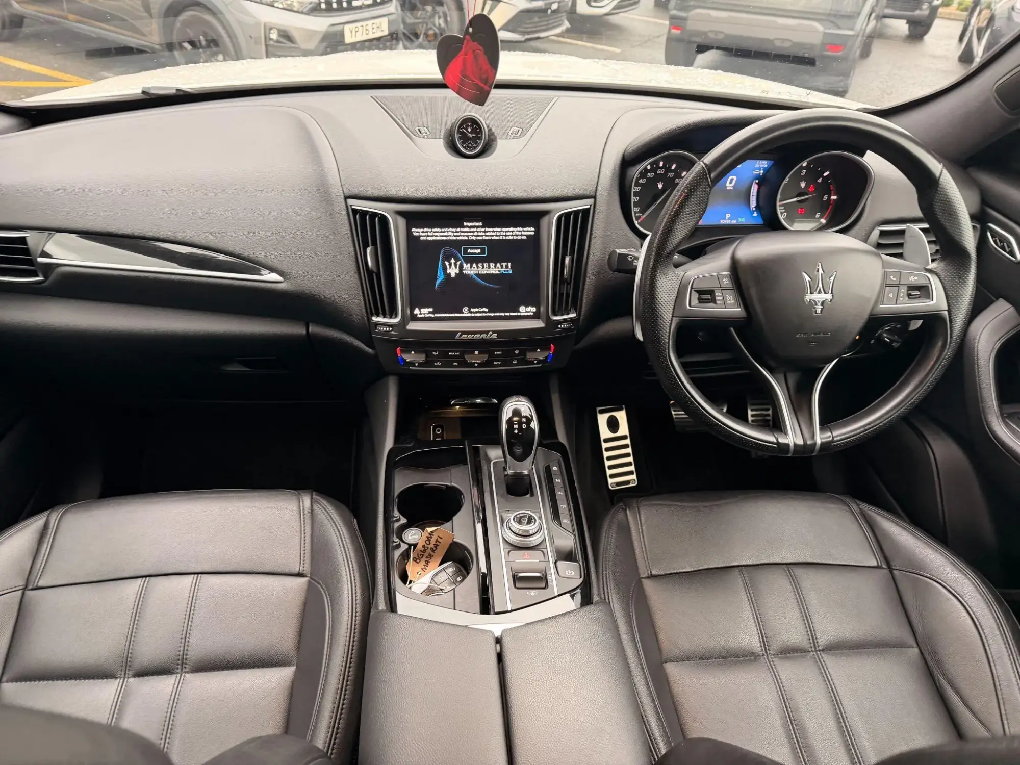 Maserati Levante Image 11
