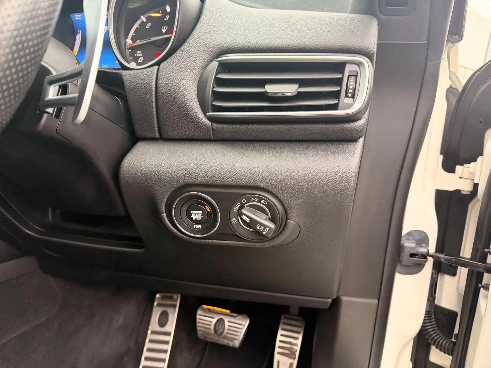Maserati Levante Image 22