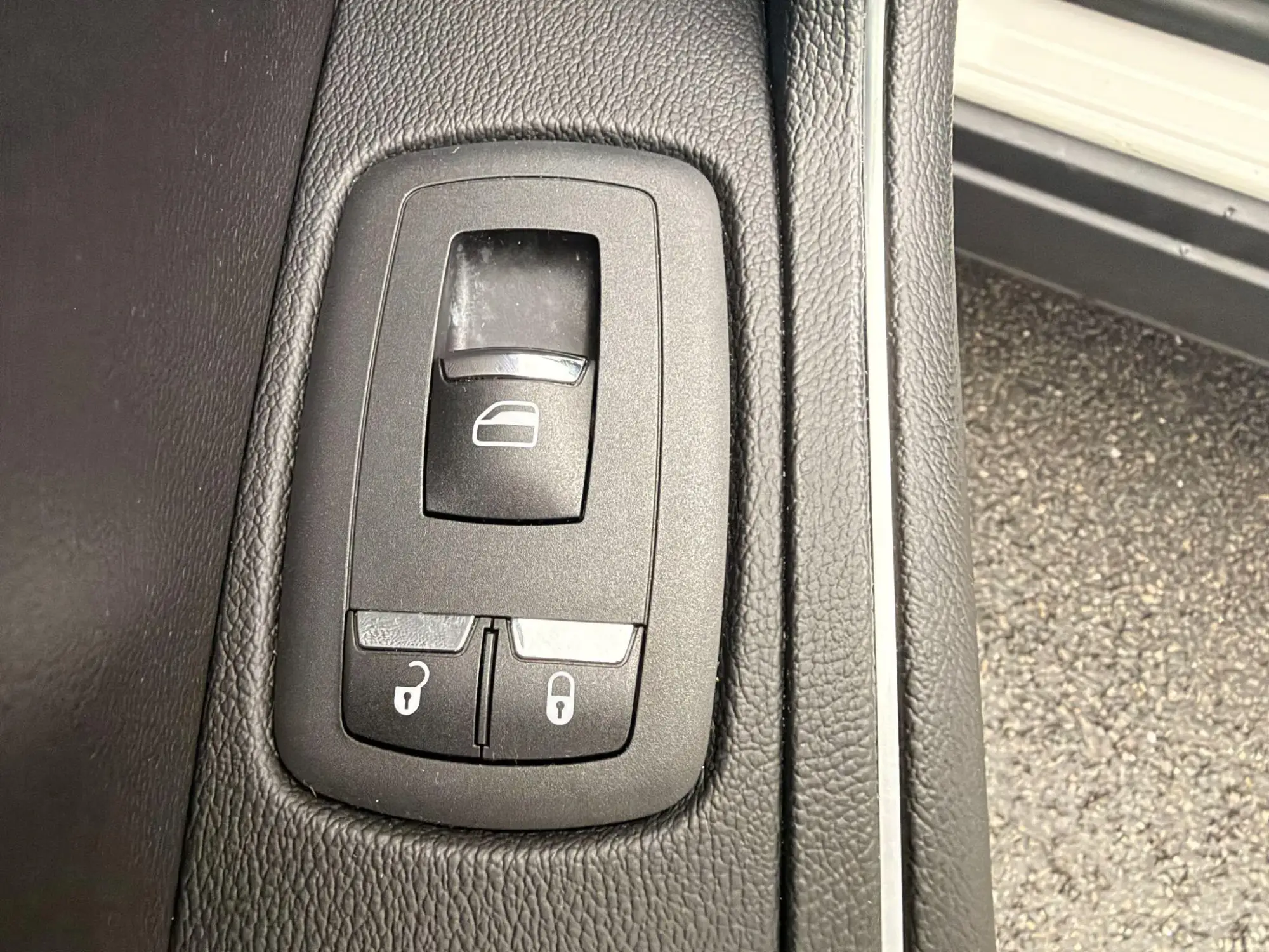 Maserati Levante Image 26